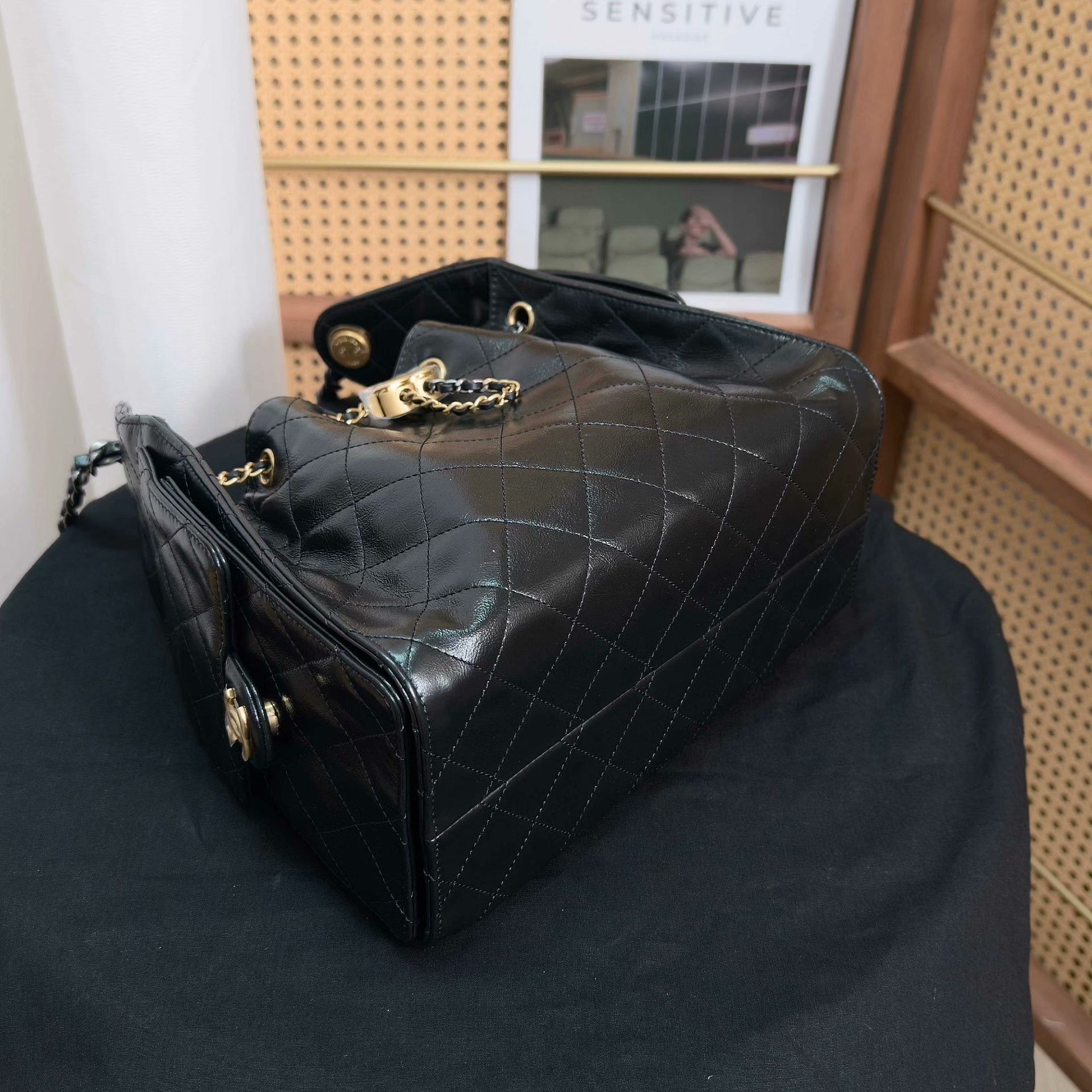 Chanel Pre-loved Bag Very good condition Size ONE SIZE - 3 Thumbnail