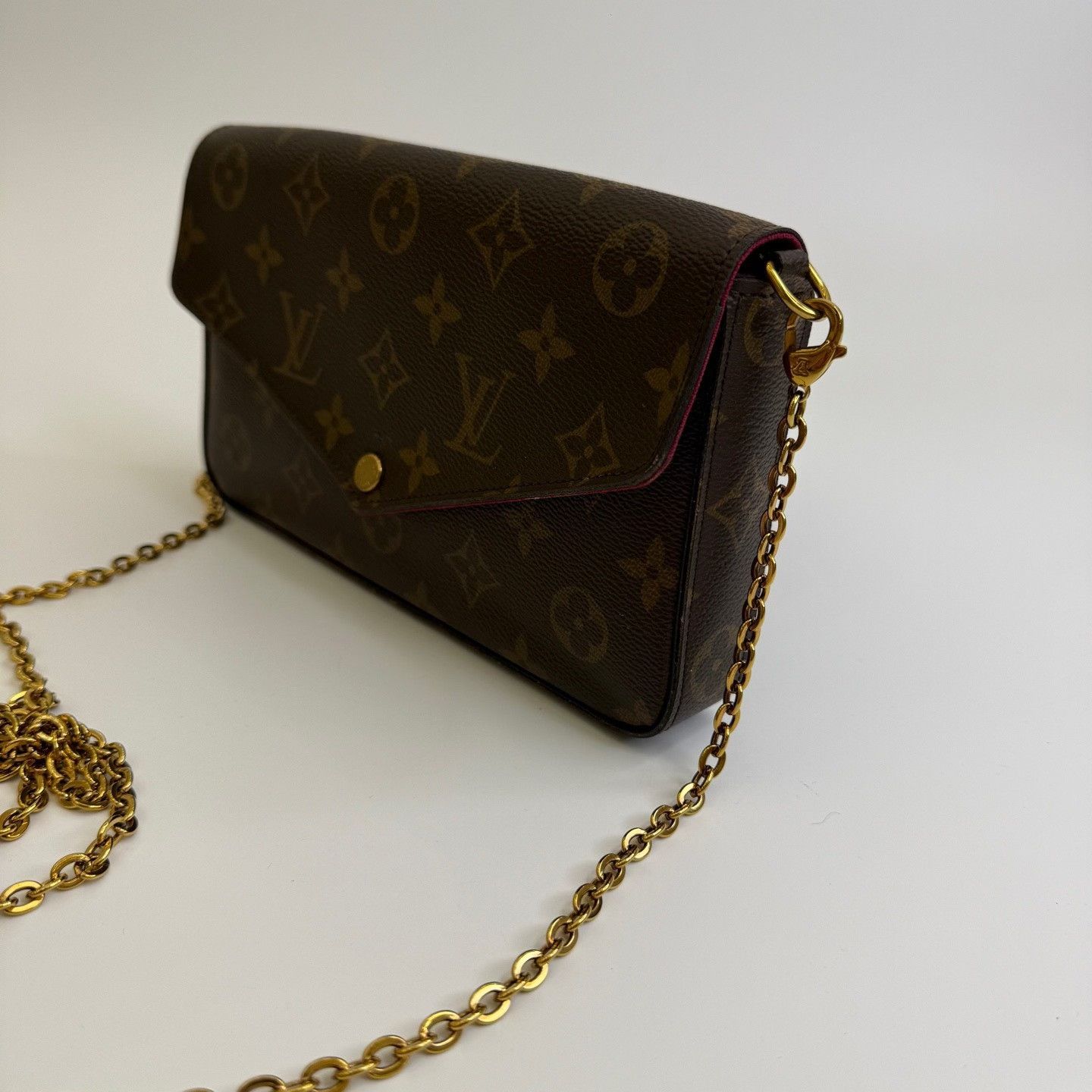 Louis Vuitton Pre-loved Bag Very good condition Size ONE SIZE - 4 Thumbnail