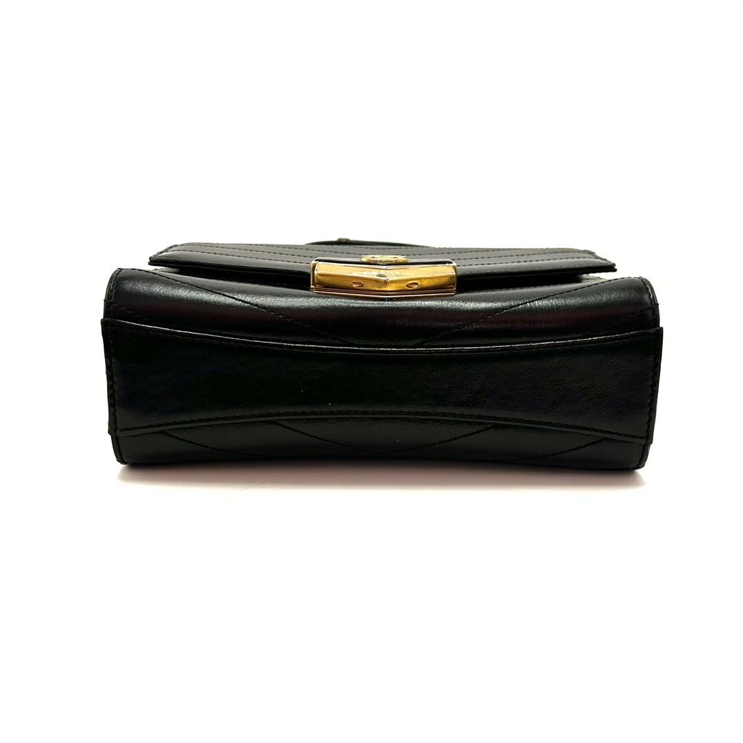 Chanel Pre-loved Bag Very good condition Size ONE SIZE - 5 Thumbnail