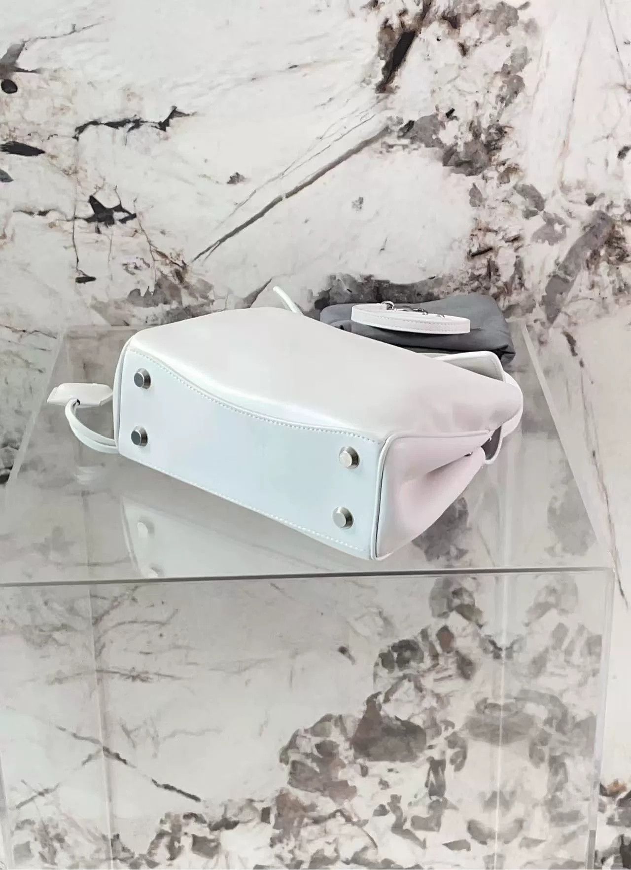 Balenciaga Pre-loved Bag Very good condition Size ONE SIZE - 4 Thumbnail