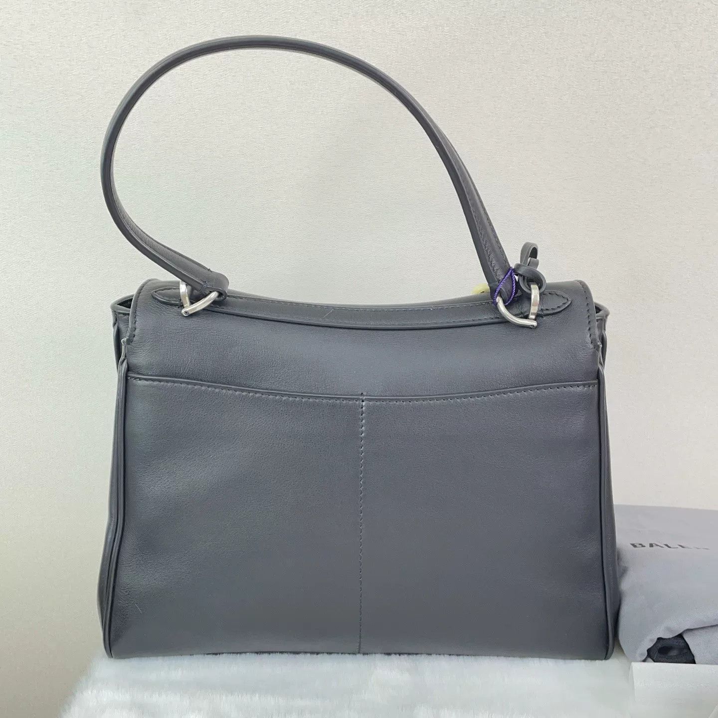 Balenciaga Pre-loved Bag Very good condition Size ONE SIZE - 7 Thumbnail