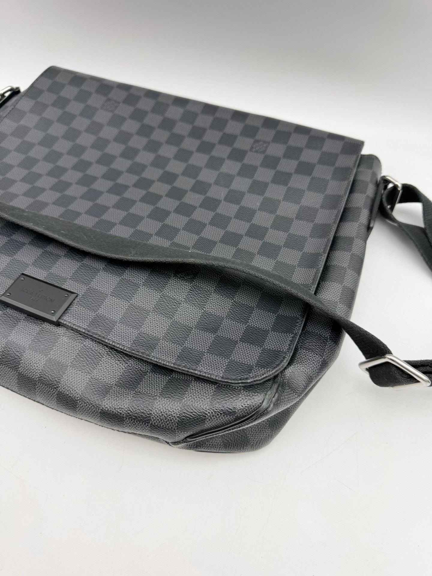 Louis Vuitton Pre-loved Bag Very good condition Size ONE SIZE - 6 Thumbnail