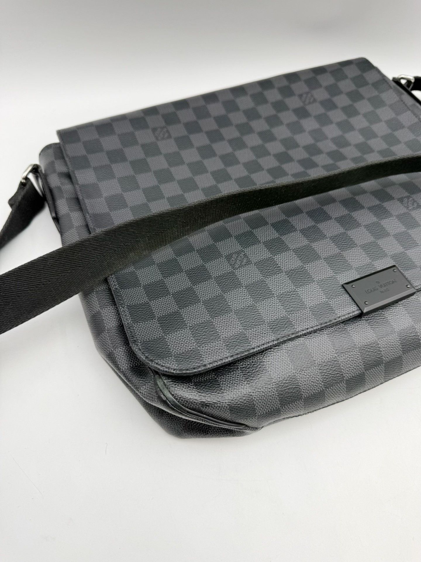 Louis Vuitton Pre-loved Bag Very good condition Size ONE SIZE - 5 Thumbnail