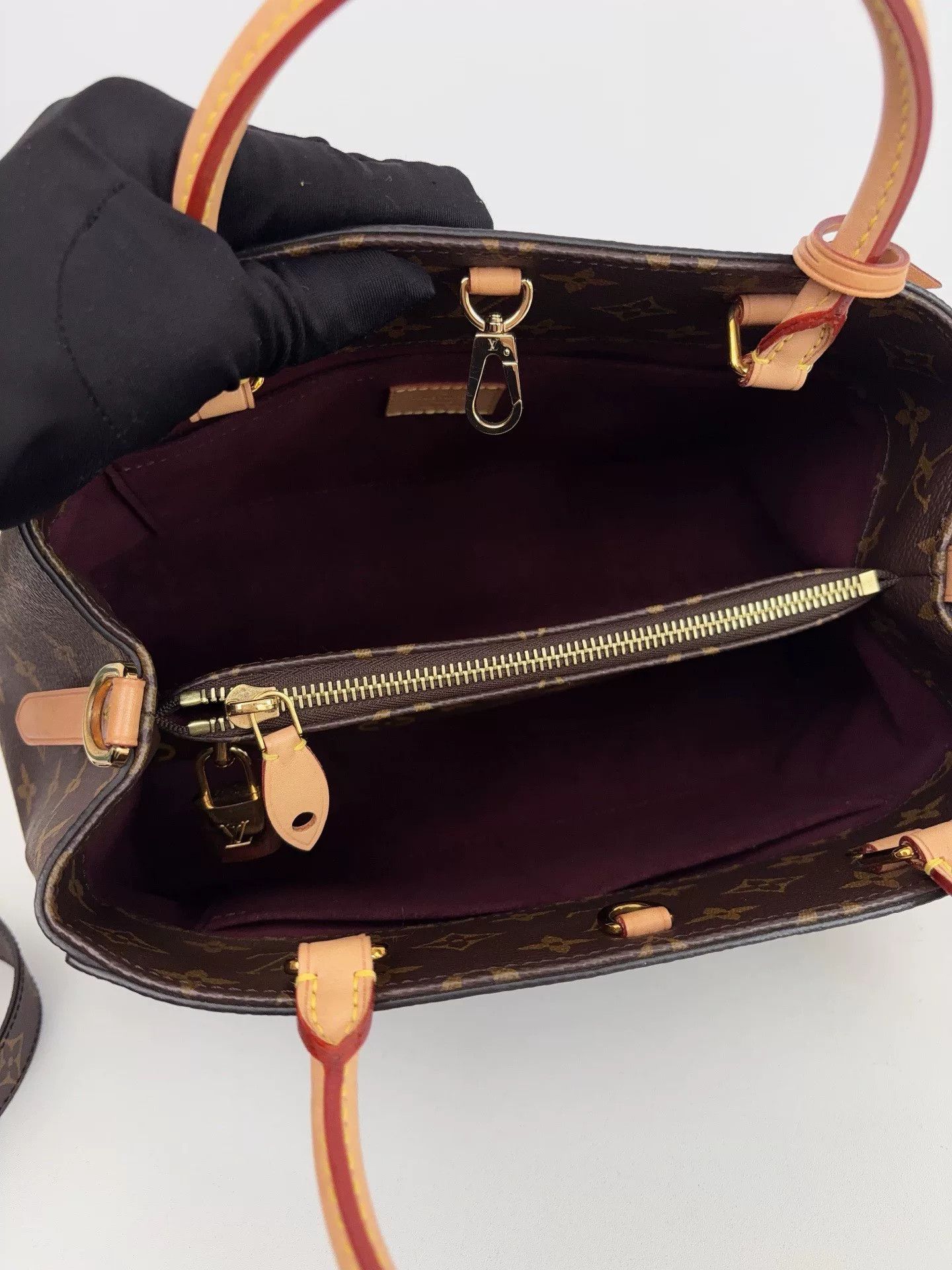 Louis Vuitton Pre-loved Bag Very good condition Size ONE SIZE - 8 Thumbnail