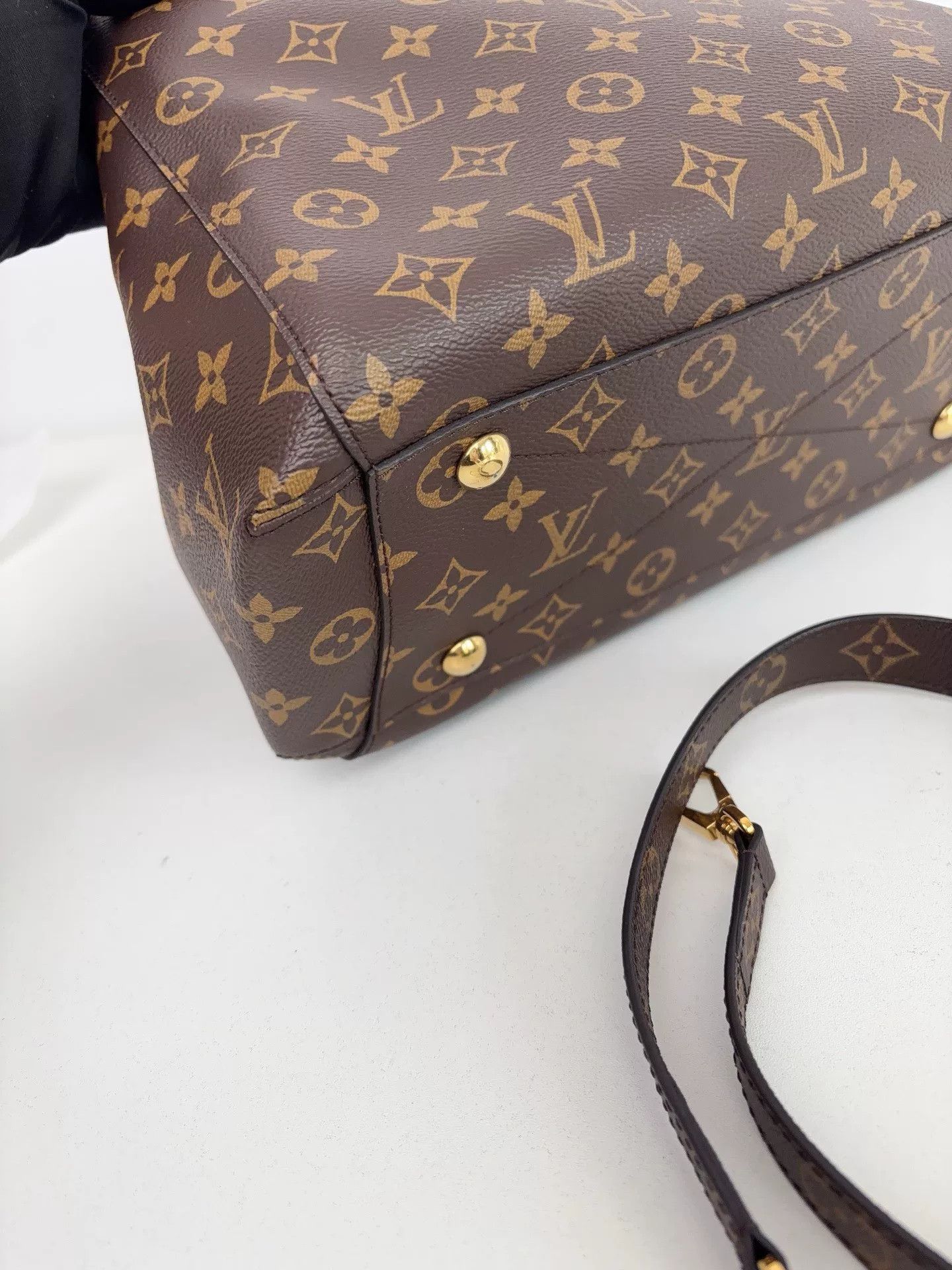 Louis Vuitton Pre-loved Bag Very good condition Size ONE SIZE - 7 Thumbnail