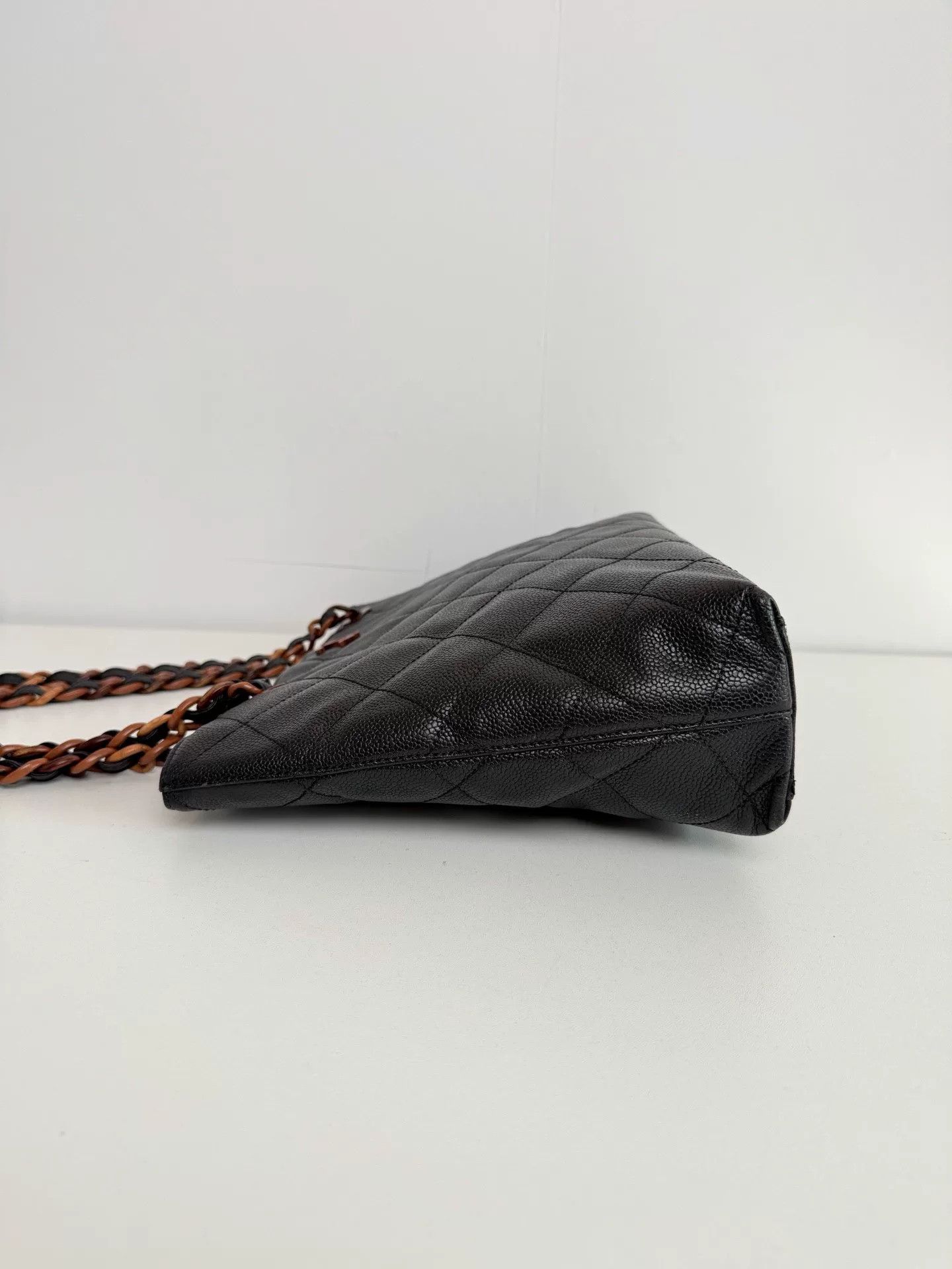Chanel Pre-loved Bag Very good condition Size ONE SIZE - 6 Thumbnail