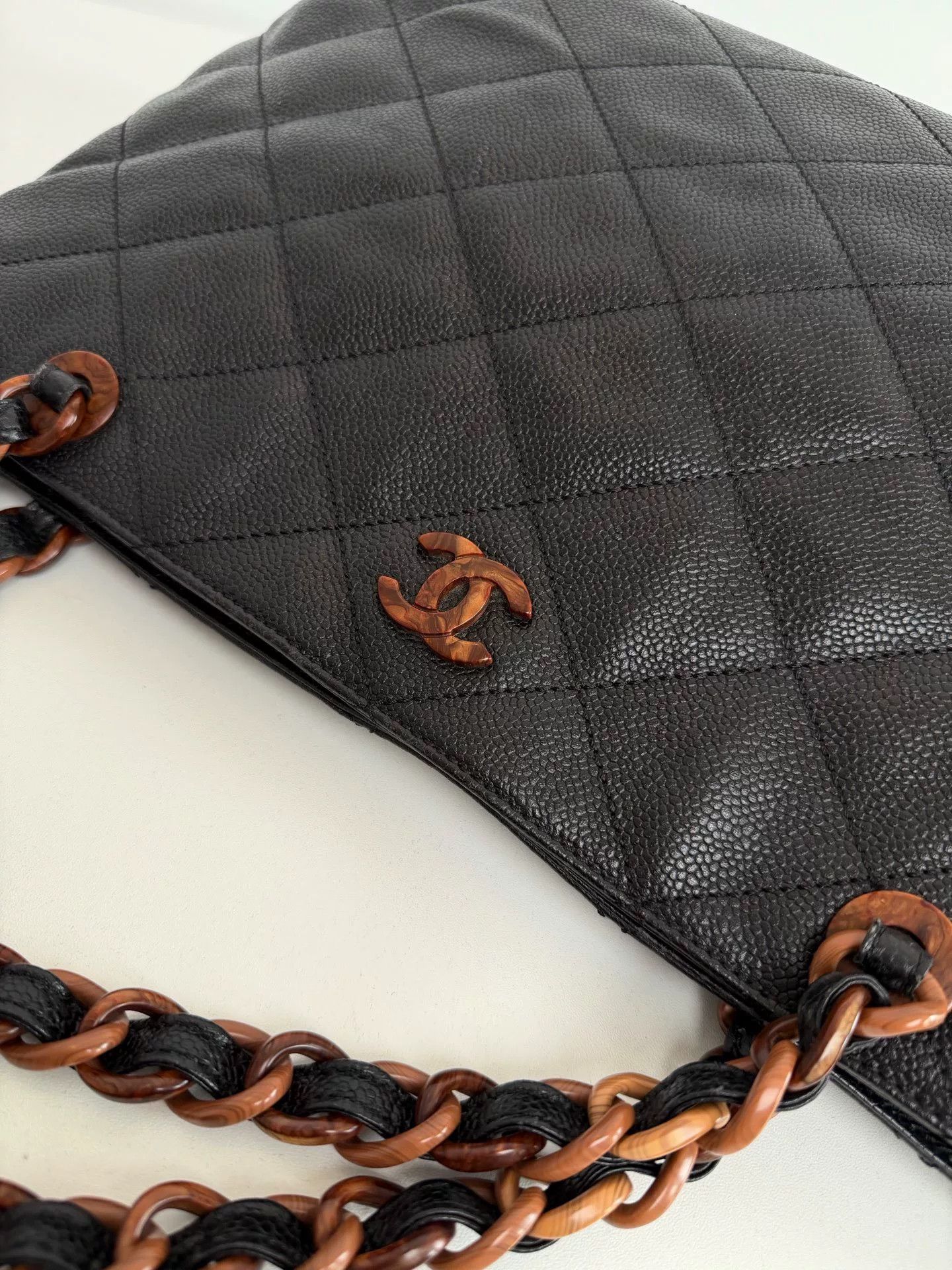 Chanel Pre-loved Bag Very good condition Size ONE SIZE - 5 Thumbnail