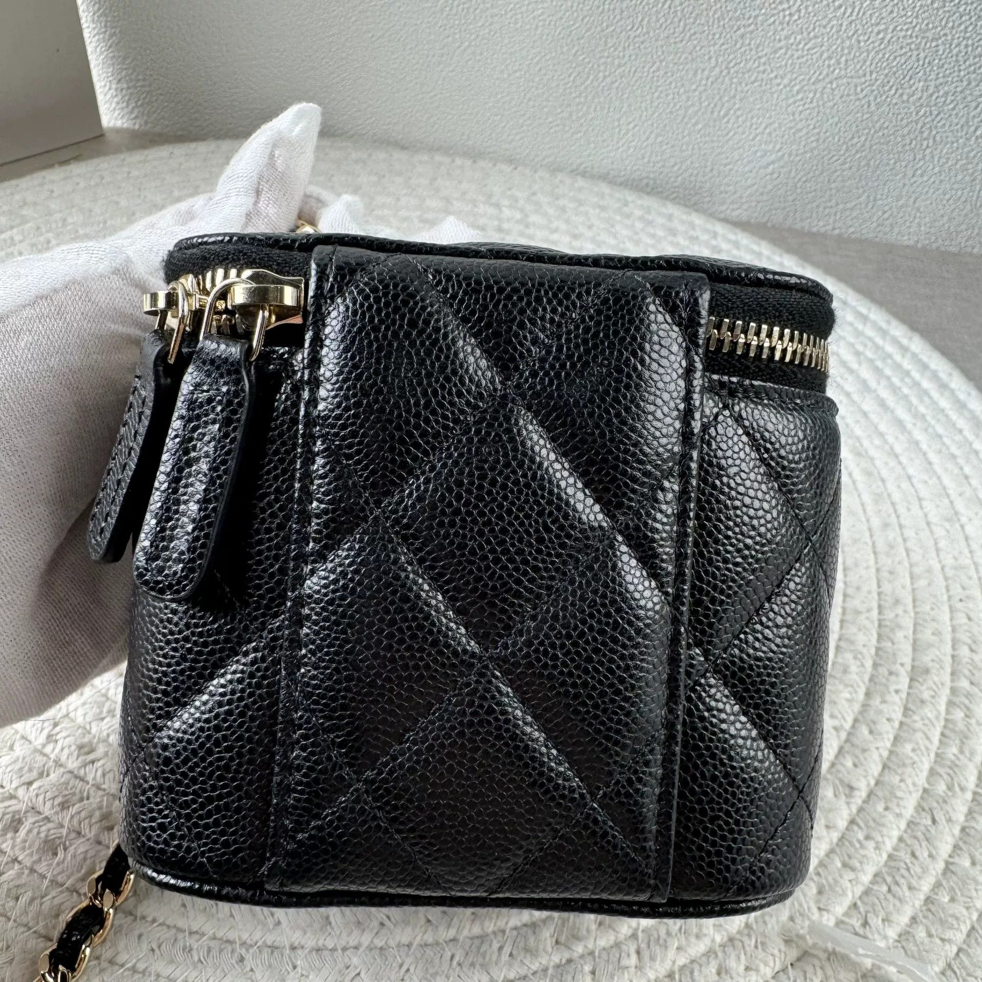 Chanel Pre-loved Bag Very good condition Size ONE SIZE - 7 Thumbnail