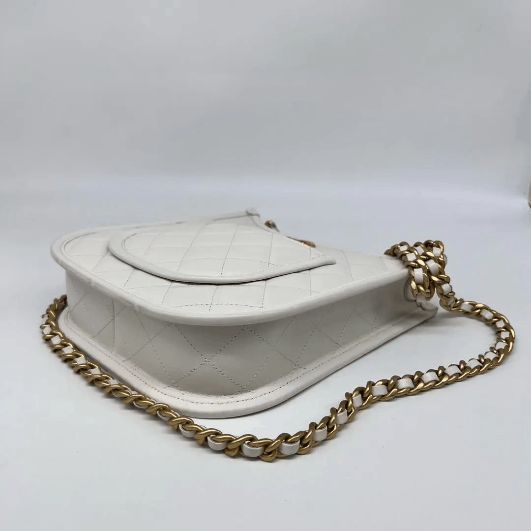 Chanel Pre-loved Bag Very good condition Size ONE SIZE - 6 Thumbnail