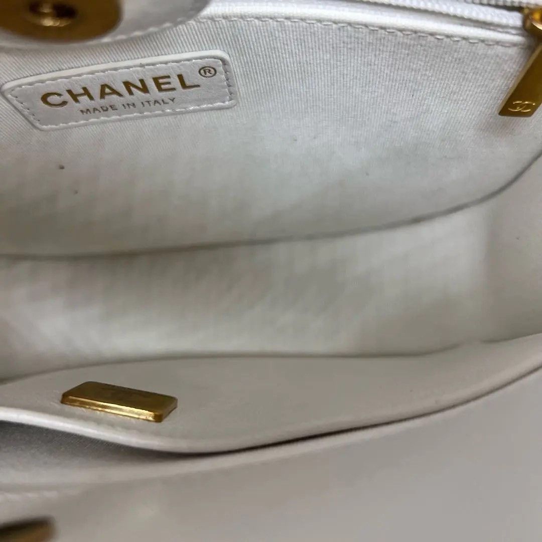 Chanel Pre-loved Bag Very good condition Size ONE SIZE - 7 Thumbnail