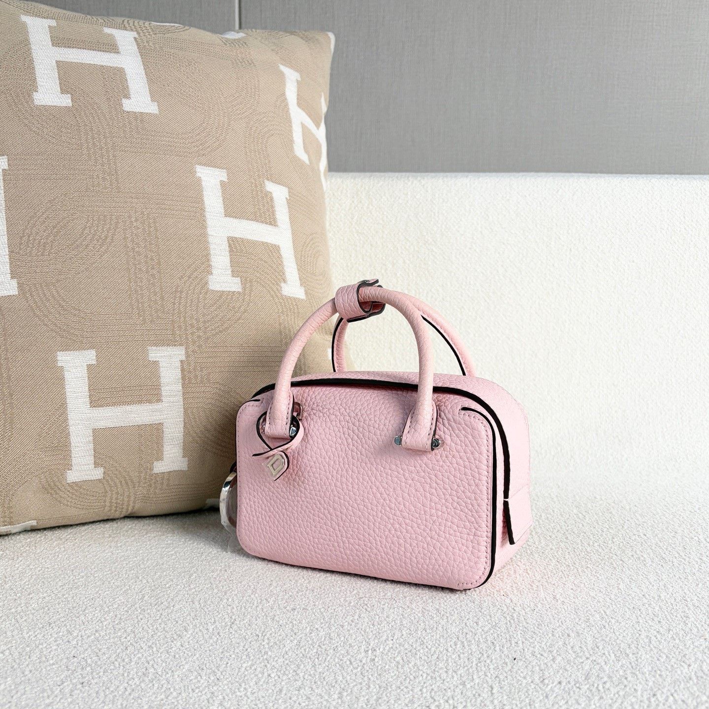 Louis Vuitton Pre-loved Bag Very good condition Size ONE SIZE - 4 Thumbnail