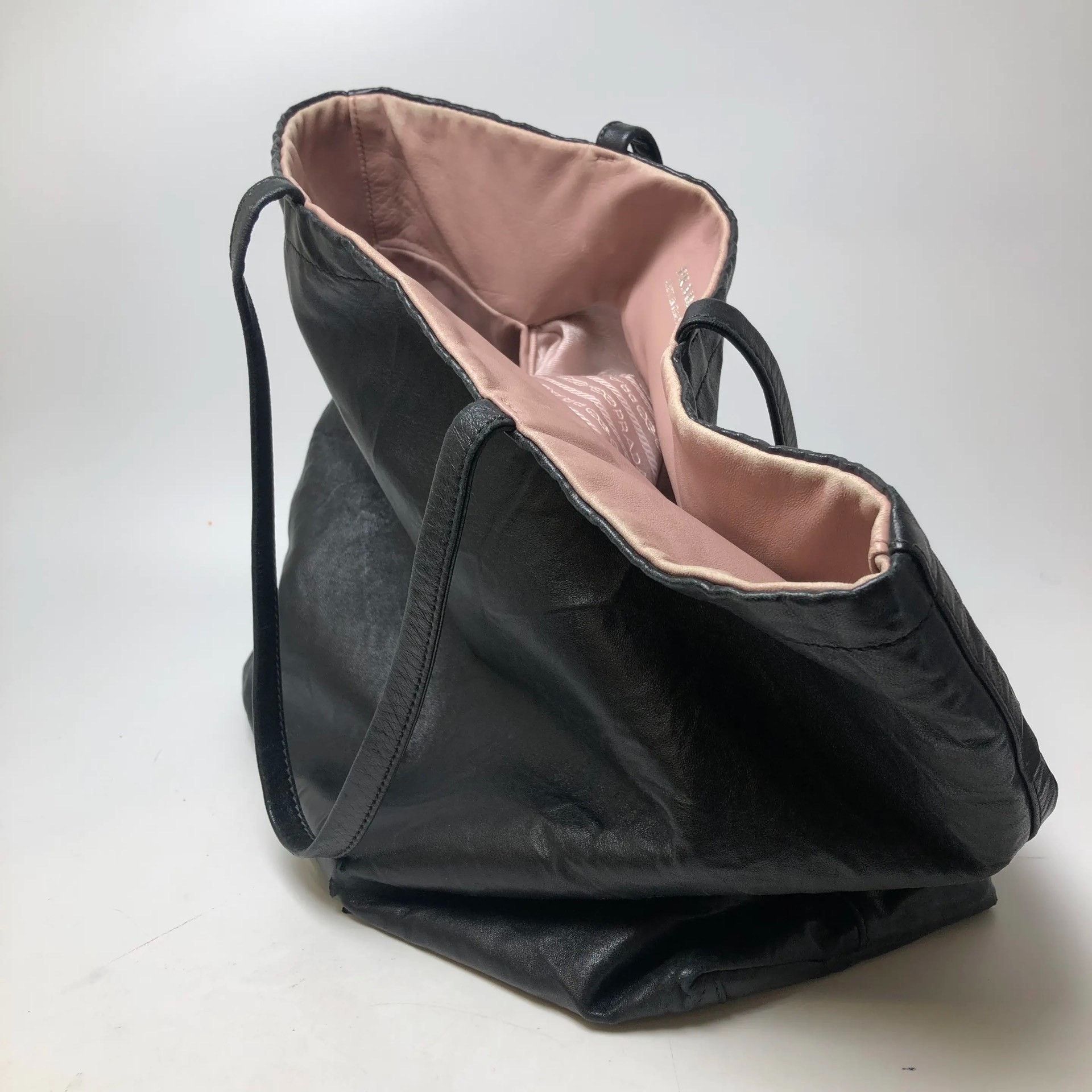 Prada Pre-loved Bag Very good condition Size ONE SIZE - 5 Thumbnail