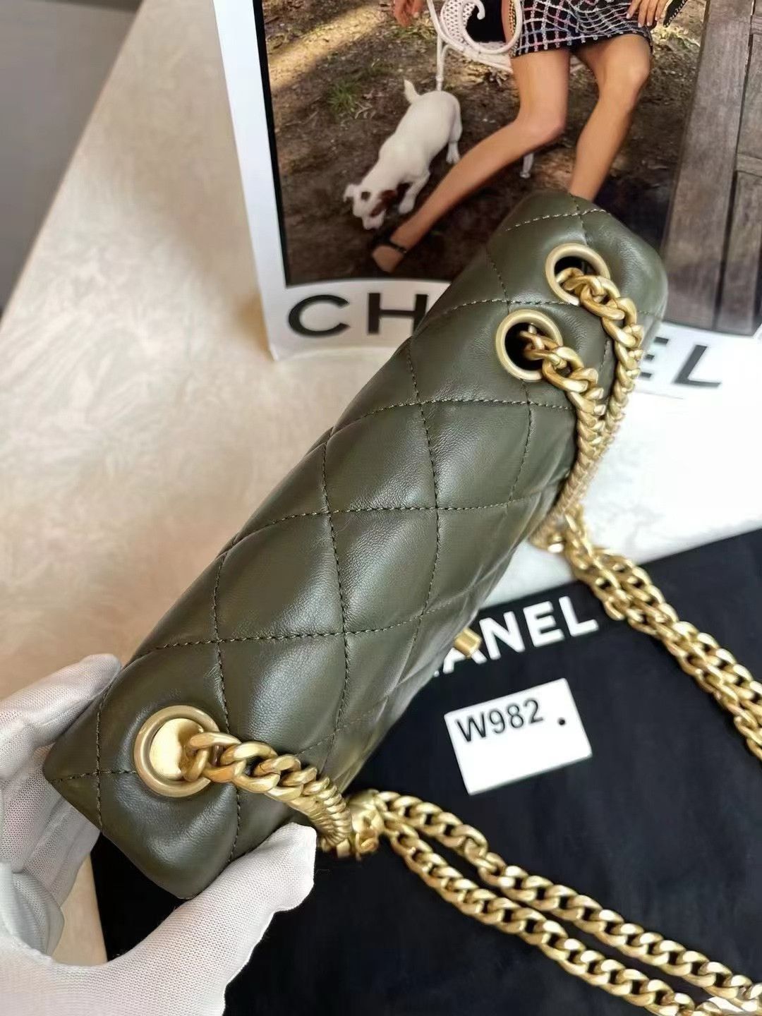 Chanel Pre-loved Bag Very good condition Size ONE SIZE - 4 Thumbnail