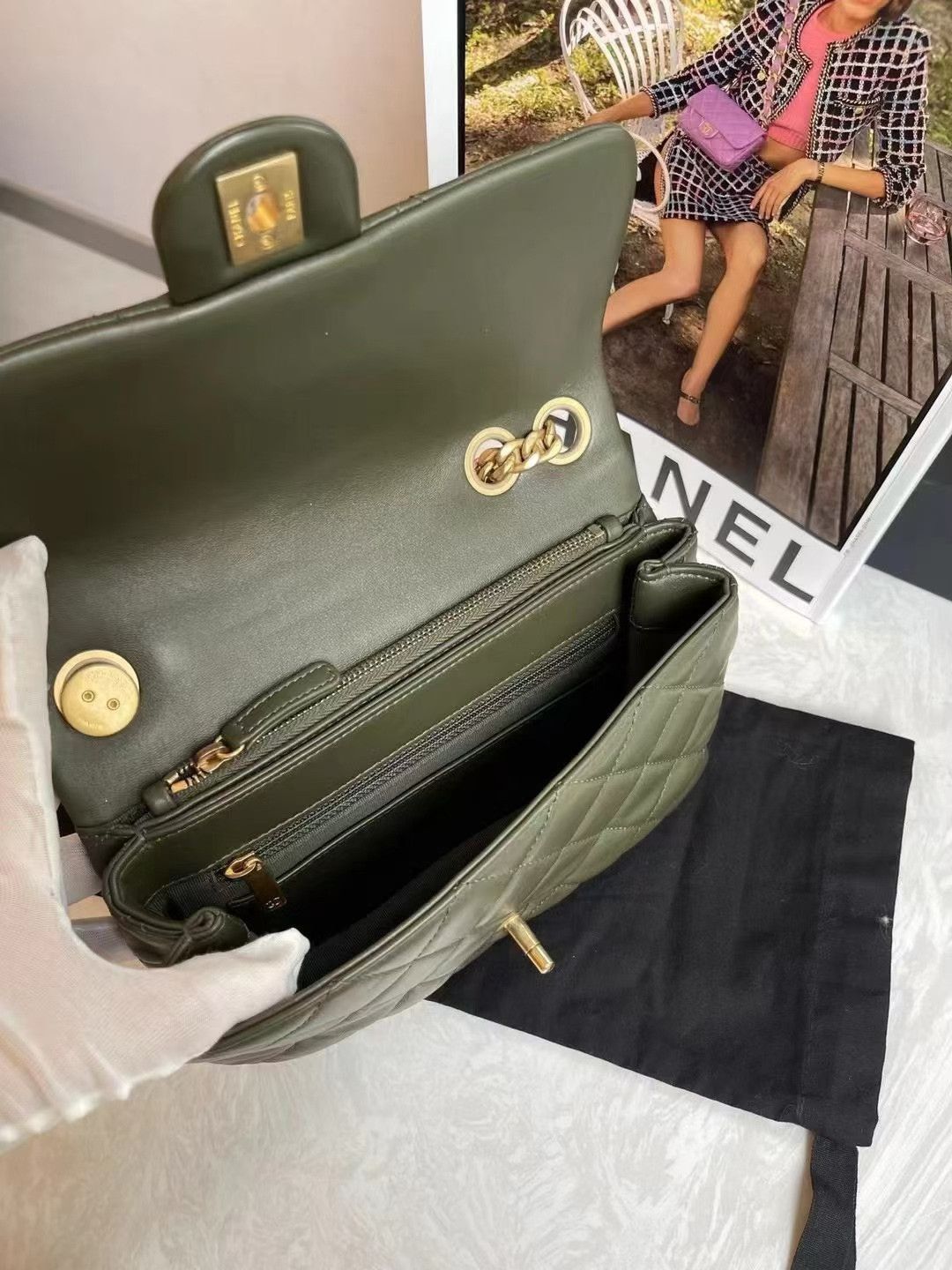 Chanel Pre-loved Bag Very good condition Size ONE SIZE - 9 Thumbnail