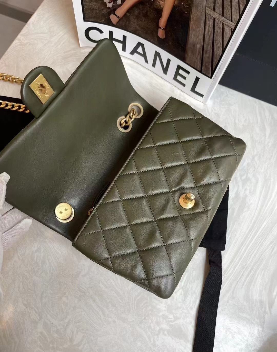 Chanel Pre-loved Bag Very good condition Size ONE SIZE - 8 Thumbnail