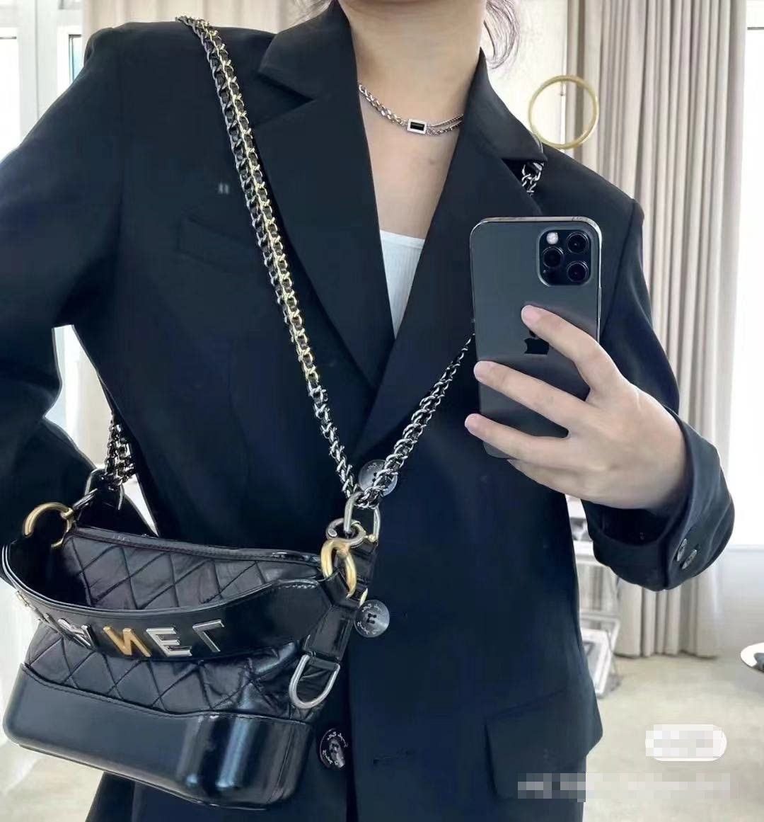 Chanel Pre-loved Bag Very good condition Size ONE SIZE - 9 Thumbnail