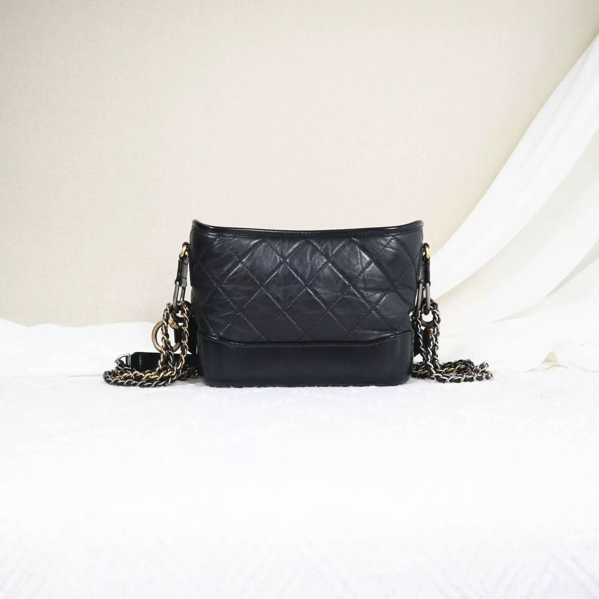 Chanel Pre-loved Bag Very good condition Size ONE SIZE - 3 Thumbnail