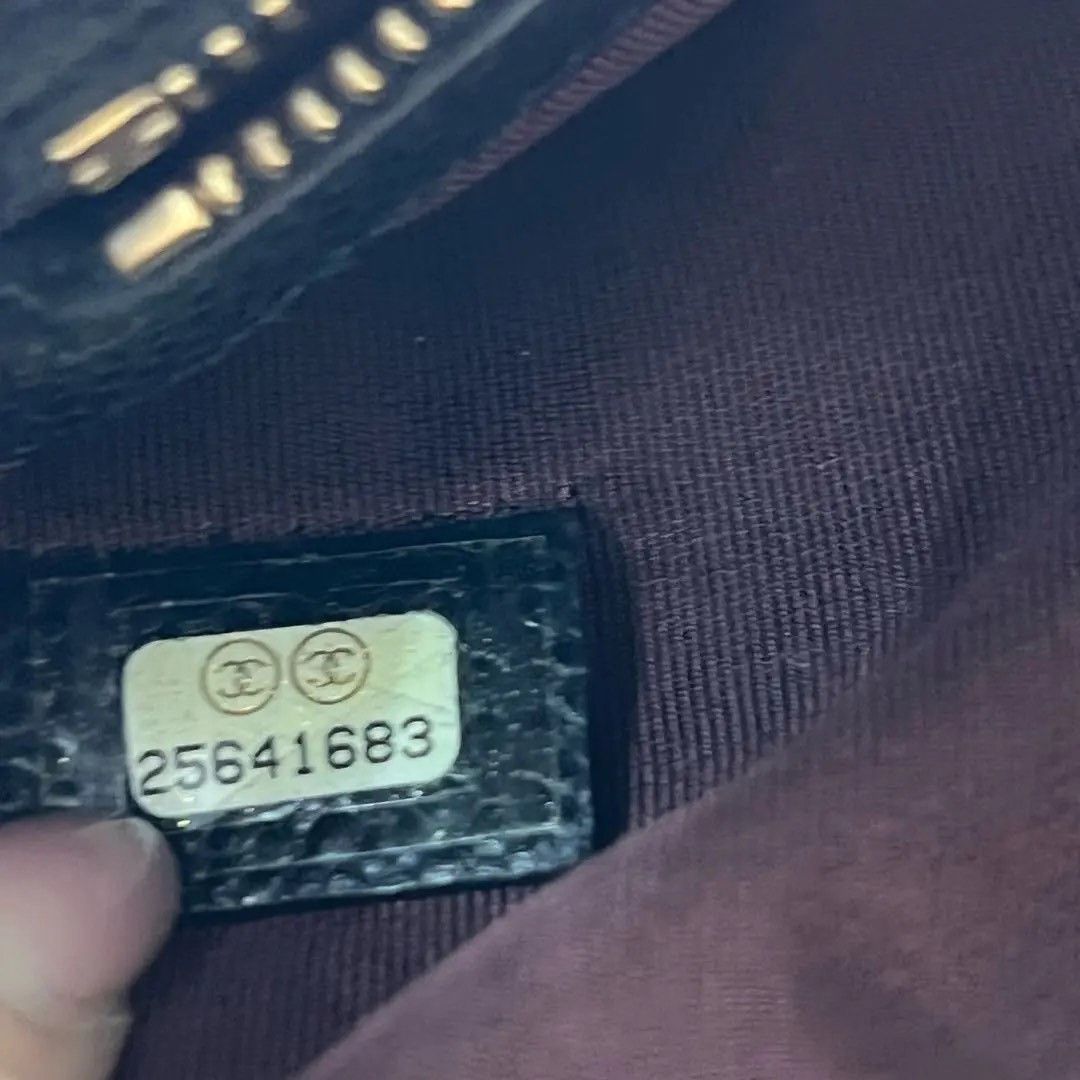 Chanel Pre-loved Bag Very good condition Size ONE SIZE - 9 Thumbnail