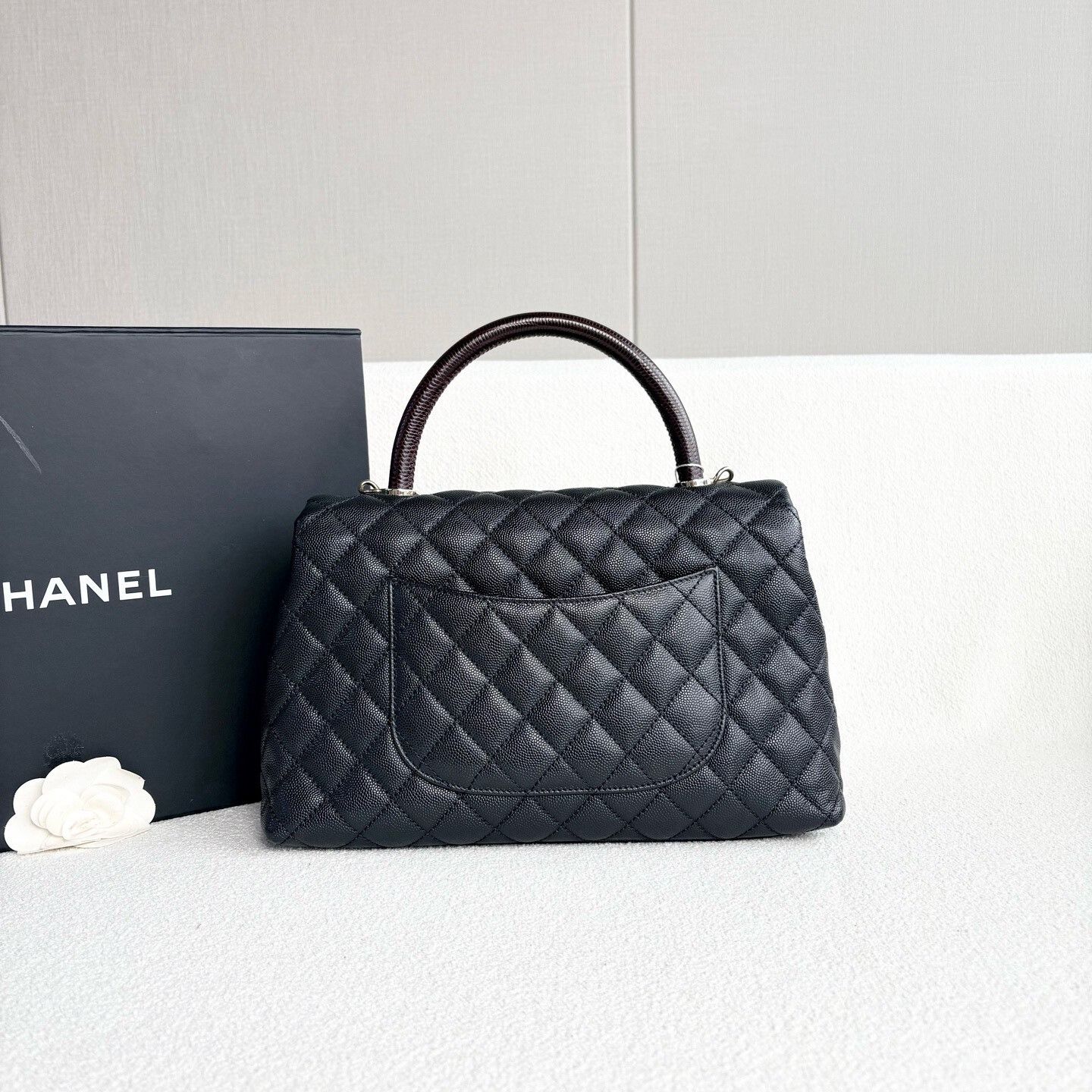 Chanel Pre-loved Bag Very good condition Size ONE SIZE - 3 Thumbnail