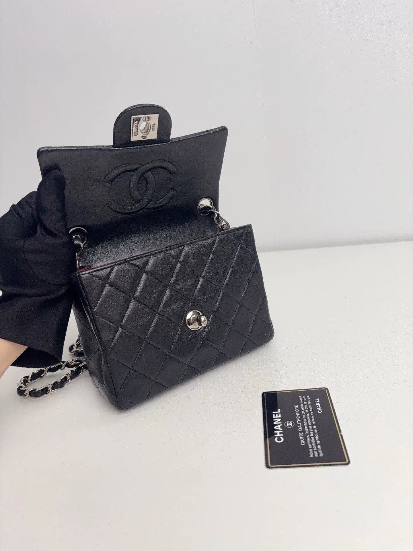 Chanel Pre-loved Bag Very good condition Size ONE SIZE - 7 Thumbnail