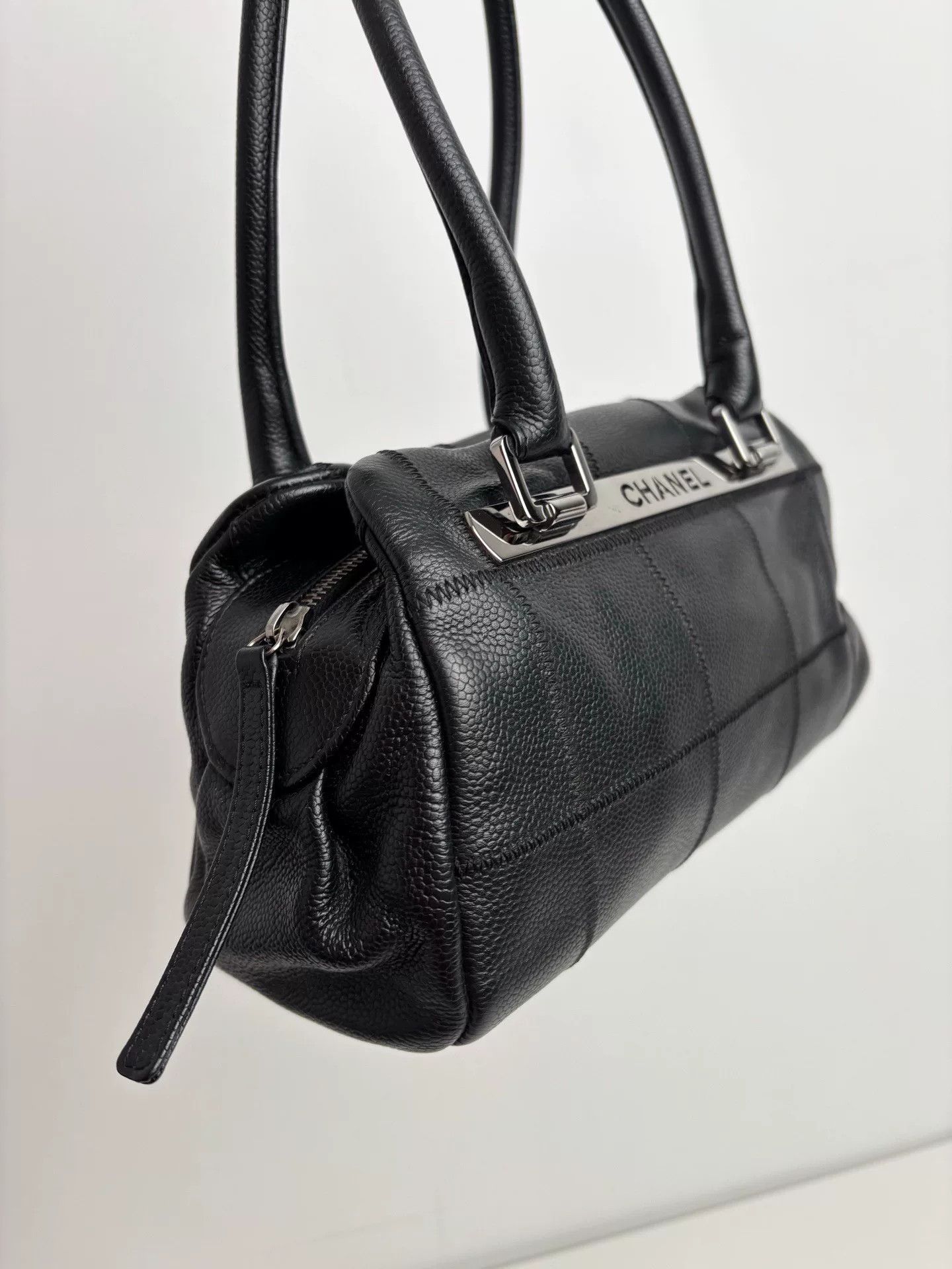 Chanel Pre-loved Bag Very good condition Size ONE SIZE - 3 Thumbnail