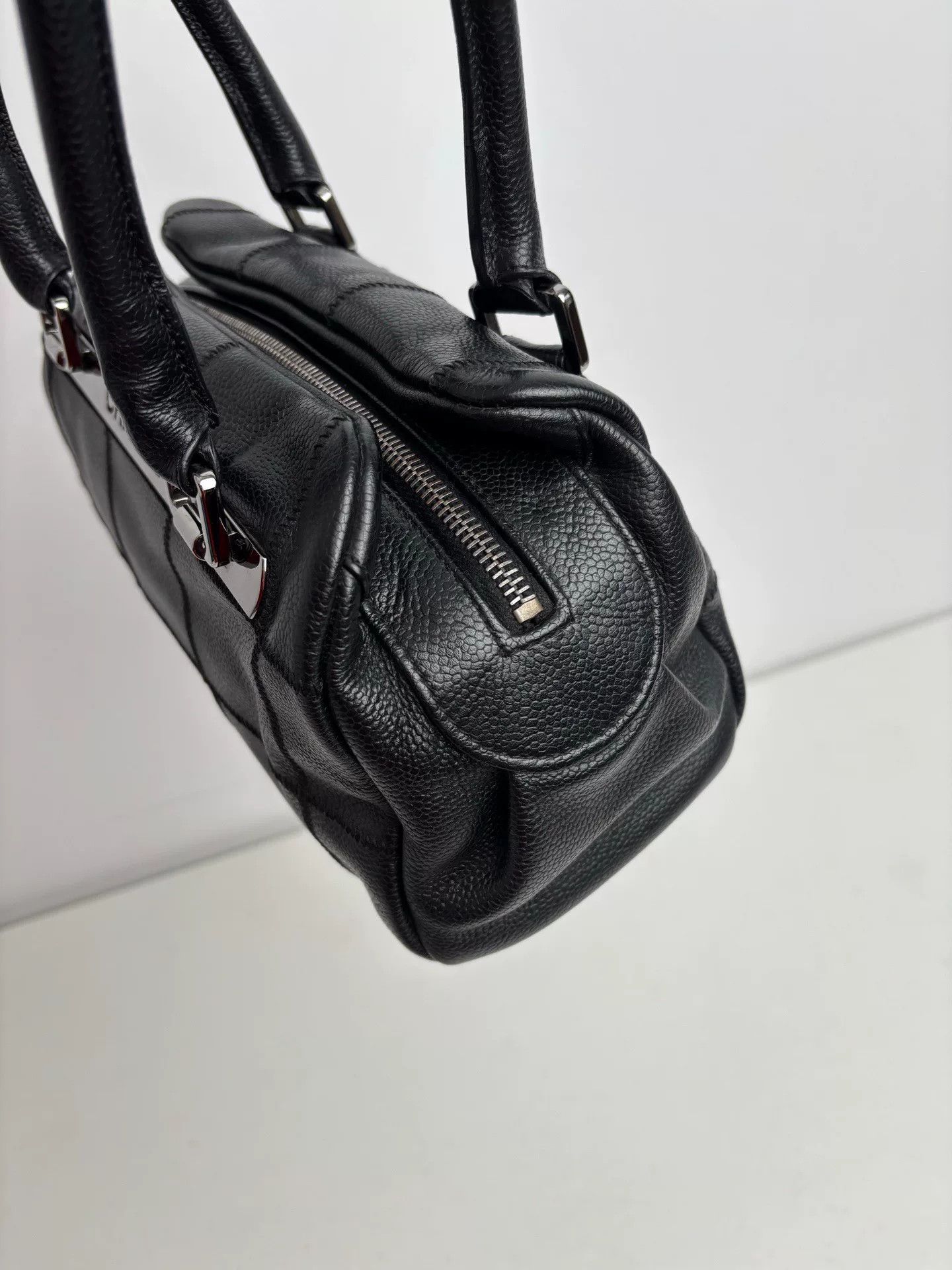 Chanel Pre-loved Bag Very good condition Size ONE SIZE - 9 Thumbnail
