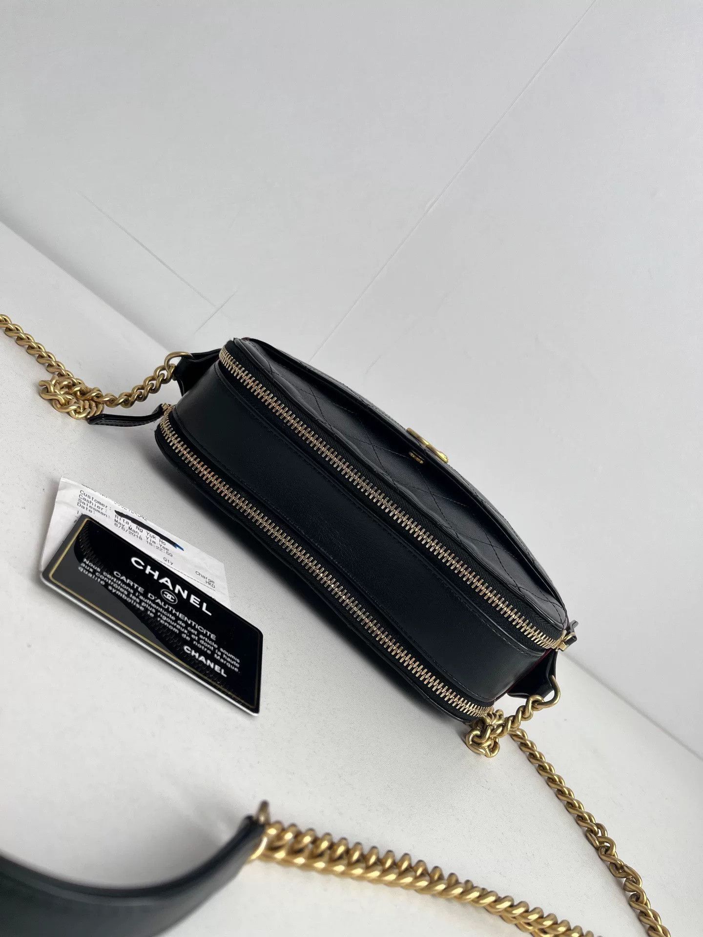 Chanel Pre-loved Bag Very good condition Size ONE SIZE - 6 Thumbnail