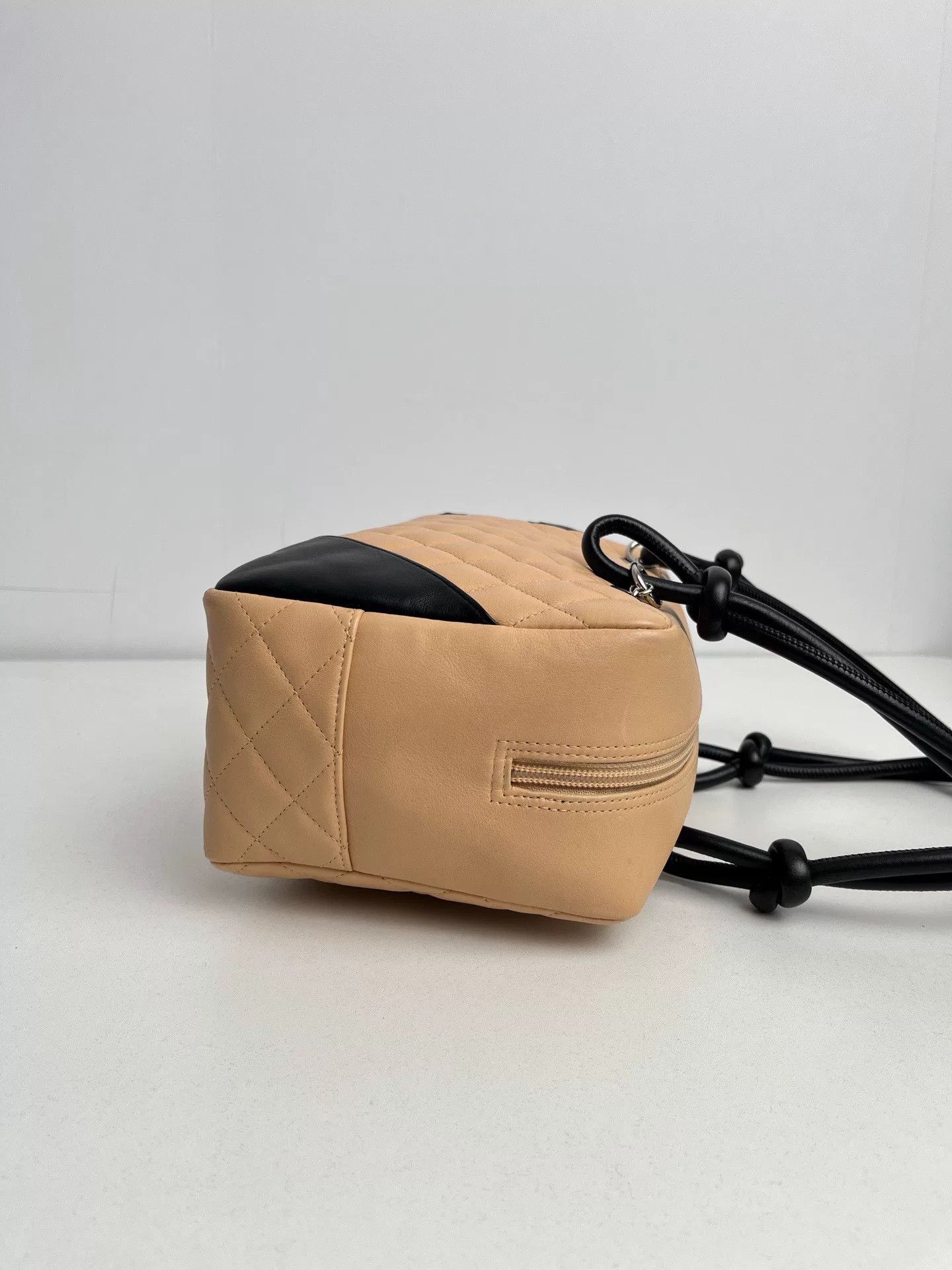 Chanel Pre-loved Bag Very good condition Size ONE SIZE - 6 Thumbnail