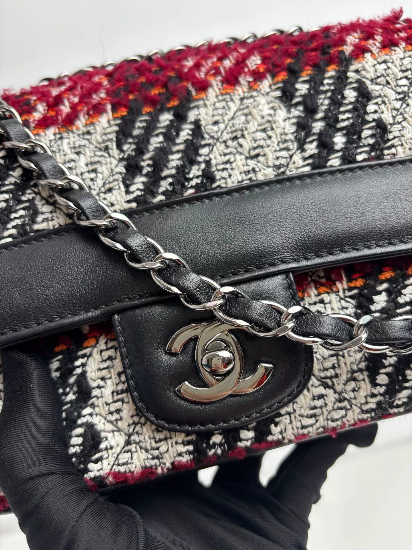 Chanel Pre-loved Bag Very good condition Size ONE SIZE - 5 Thumbnail