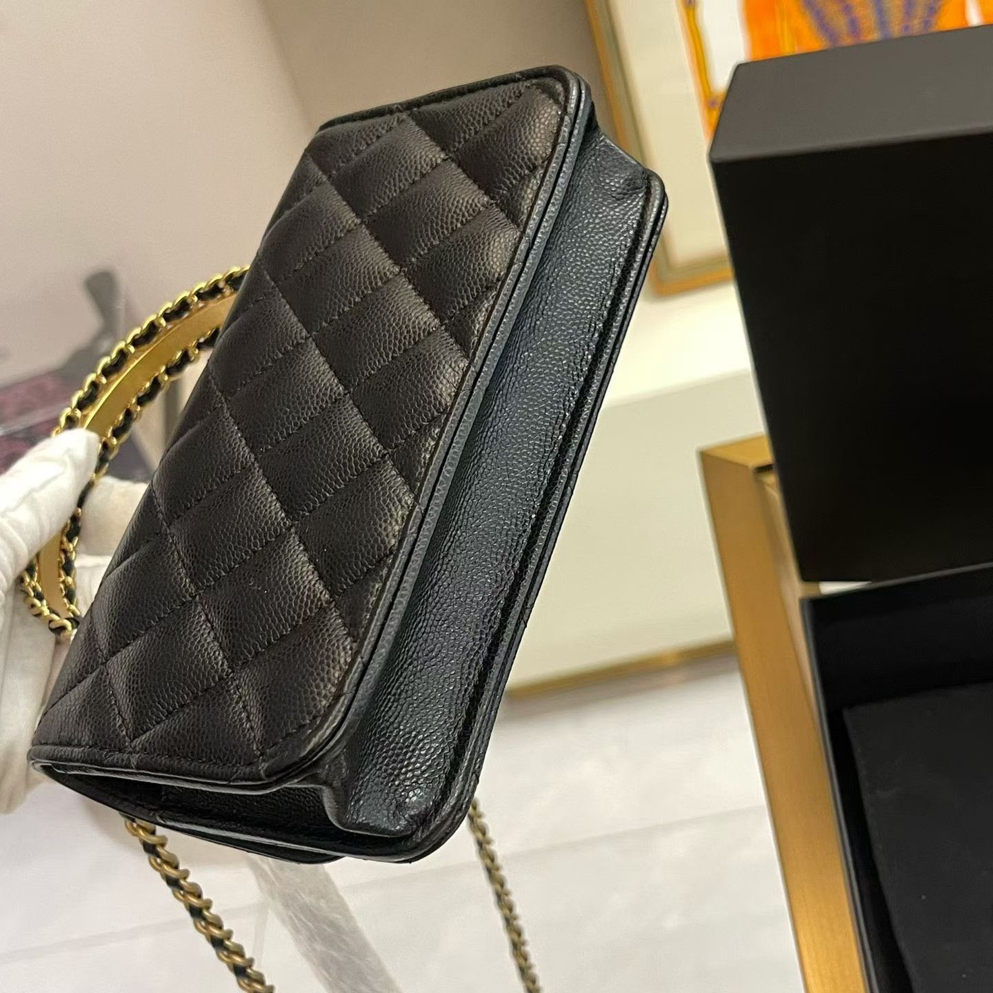 Chanel Pre-loved Bag Very good condition Size ONE SIZE - 5 Thumbnail