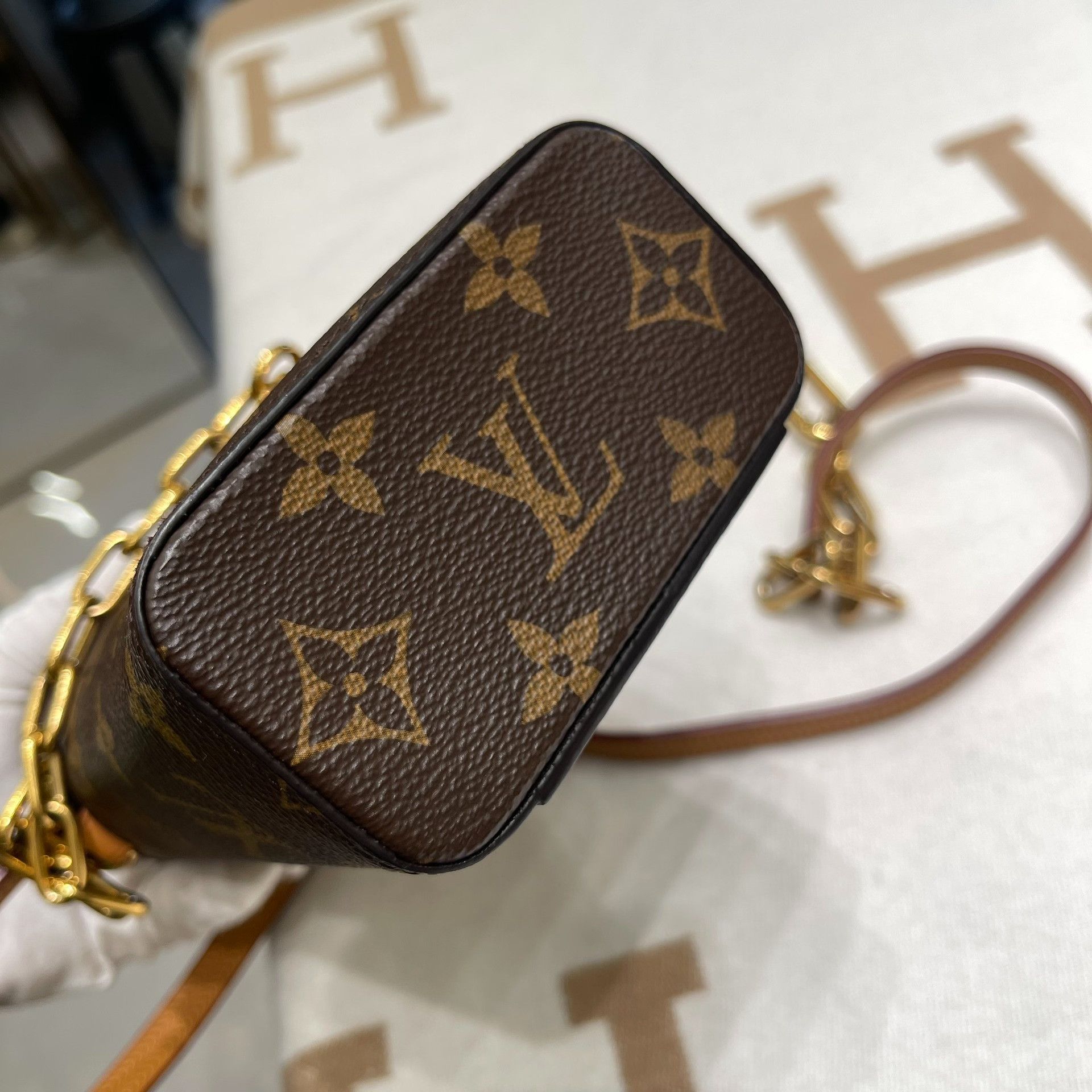 Louis Vuitton Pre-loved Bag Very good condition Size ONE SIZE - 6 Thumbnail