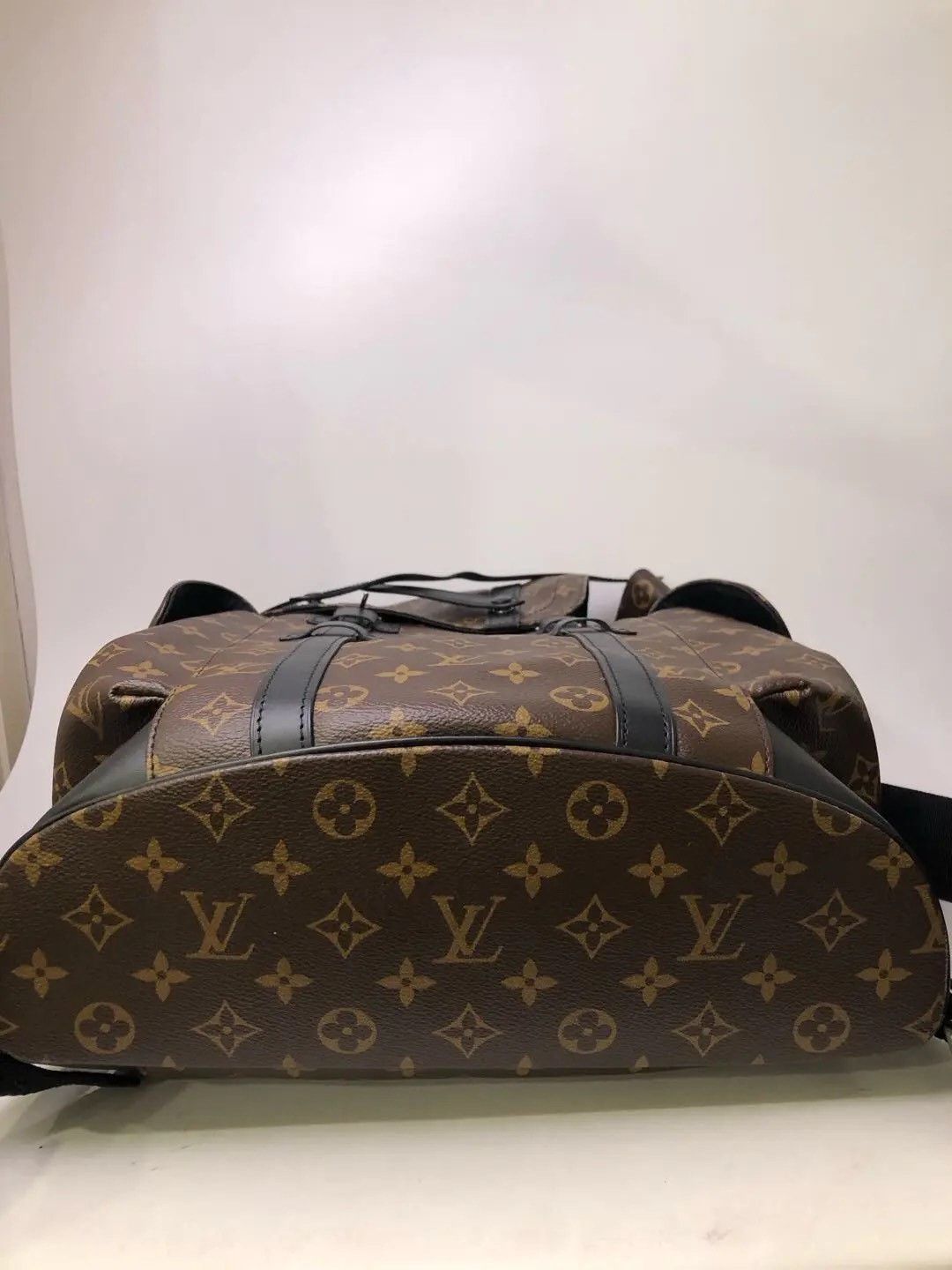 Louis Vuitton Pre-loved Bag Very good condition Size ONE SIZE - 7 Thumbnail