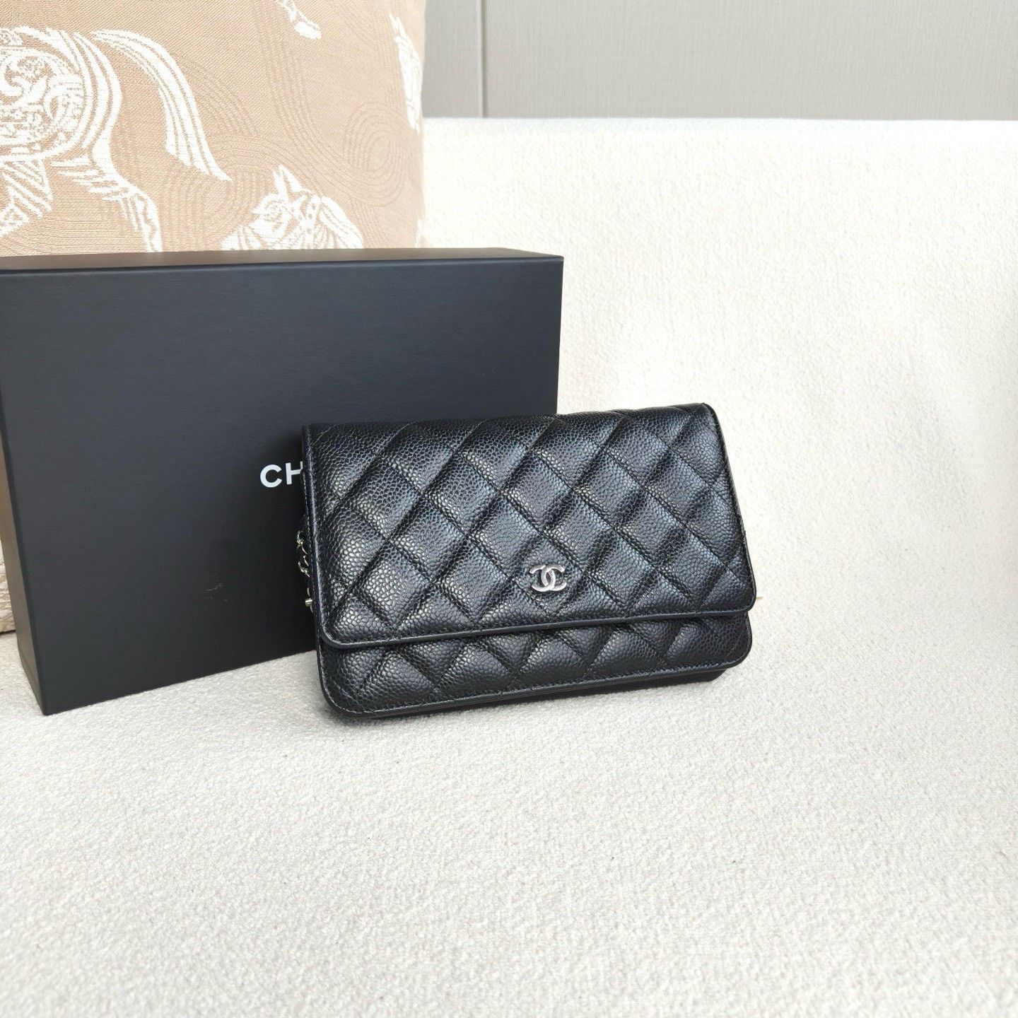 Chanel Pre-loved Bag Very good condition Size ONE SIZE - 6 Thumbnail