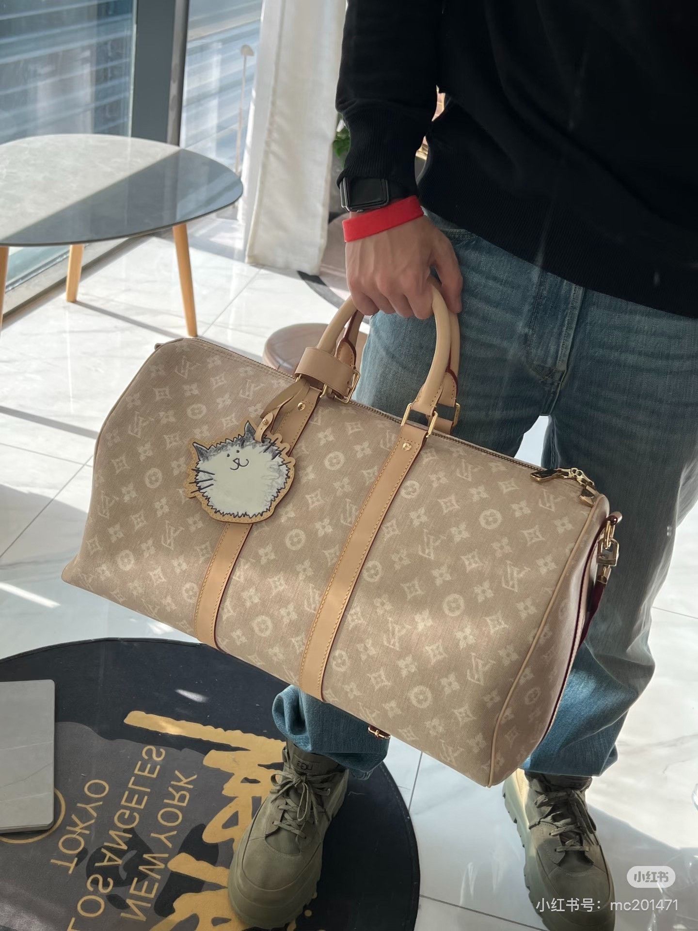 Louis Vuitton Pre-loved Bag Very good condition Size ONE SIZE - 8 Thumbnail
