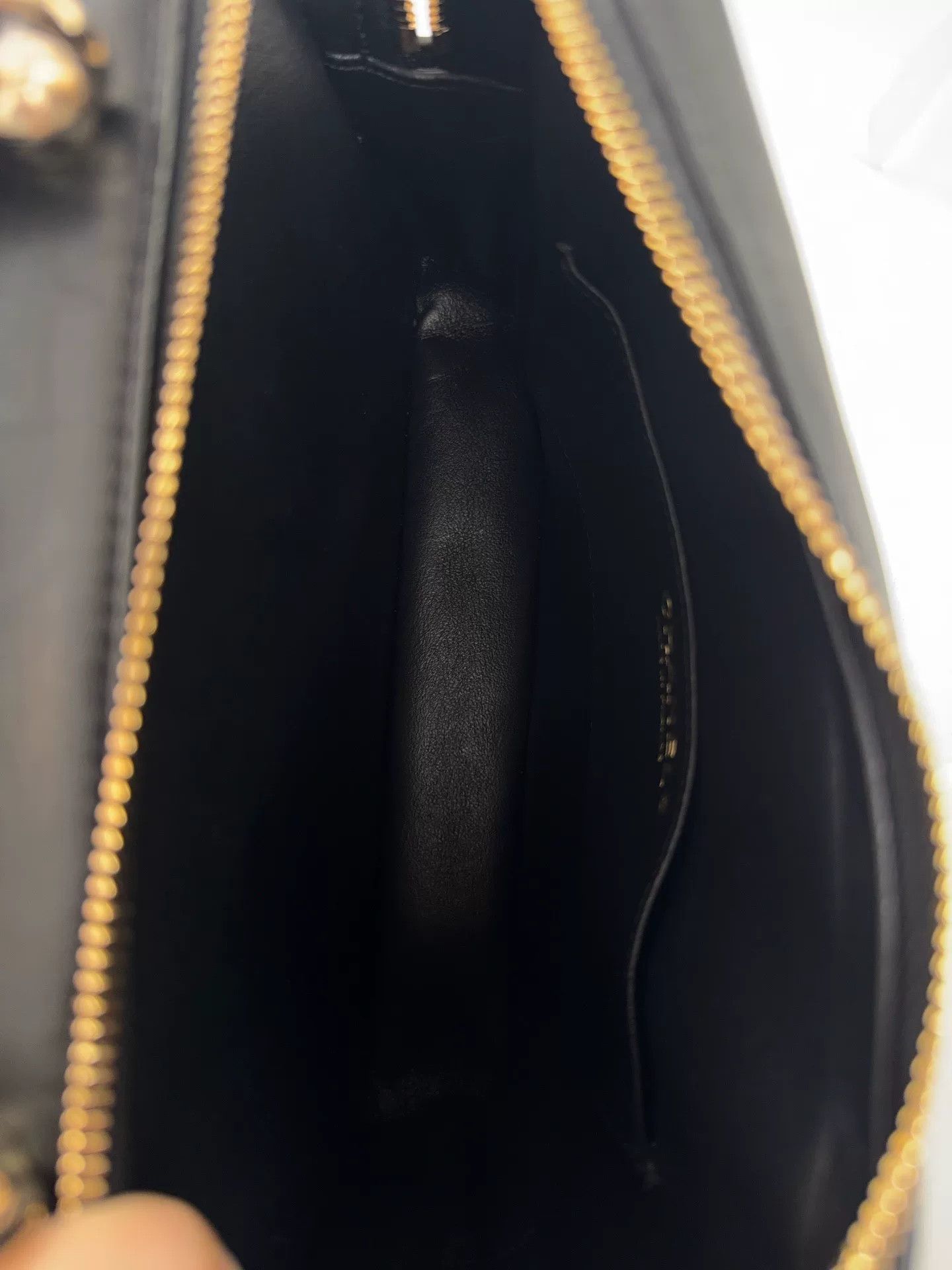 Chanel Pre-loved Bag Very good condition Size ONE SIZE - 8 Thumbnail
