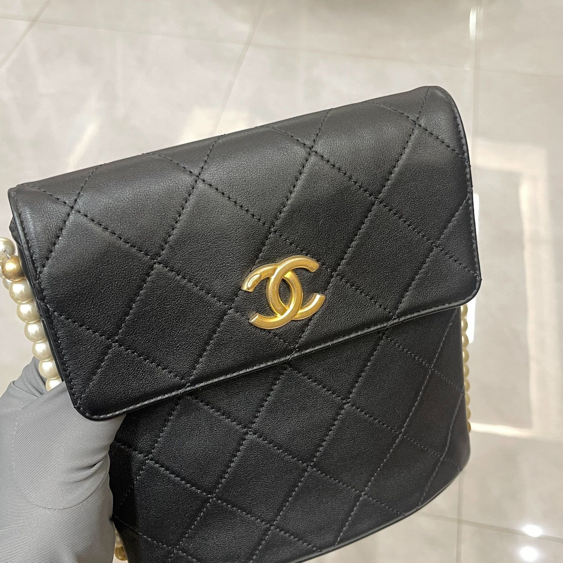 Chanel Pre-loved Bag Very good condition Size ONE SIZE - 6 Thumbnail