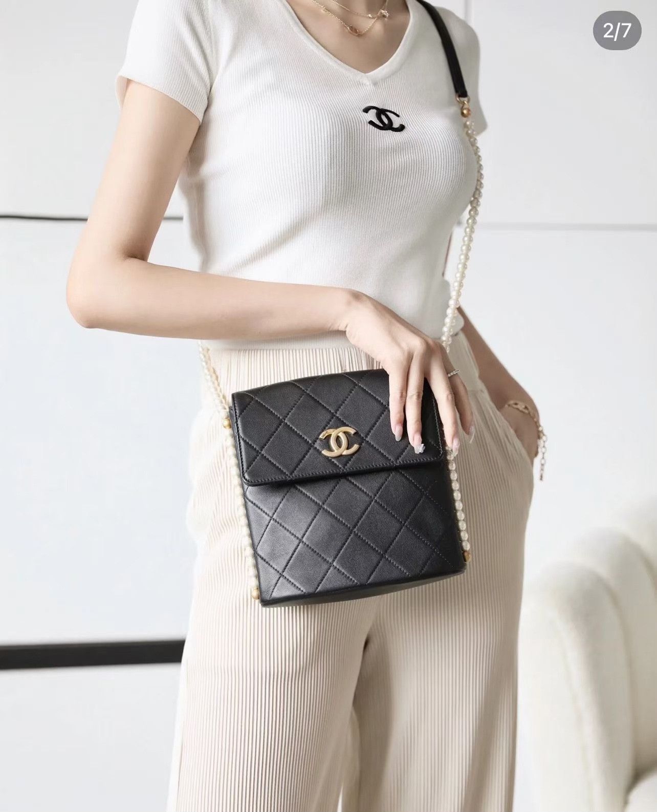 Chanel Pre-loved Bag Very good condition Size ONE SIZE - 9 Thumbnail
