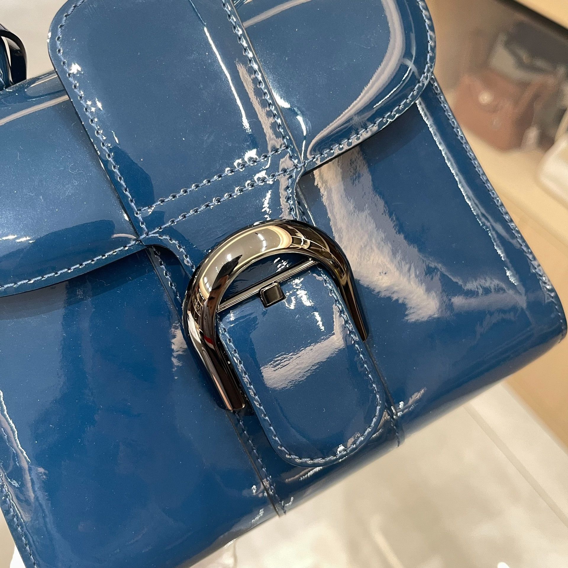 Louis Vuitton Pre-loved Bag Very good condition Size ONE SIZE - 3 Thumbnail