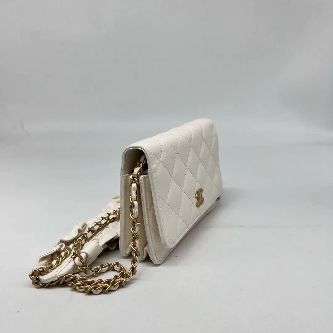 Chanel Pre-loved Bag Very good condition Size ONE SIZE - 2 Thumbnail