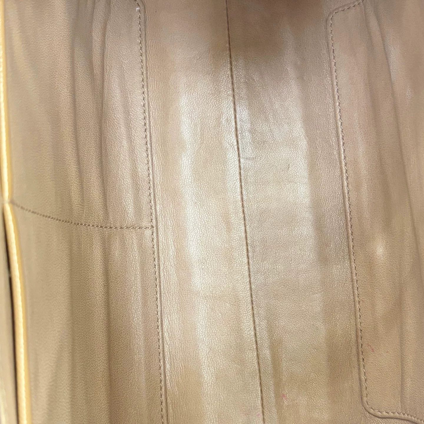 Prada Pre-loved Bag Very good condition Size ONE SIZE - 9 Thumbnail
