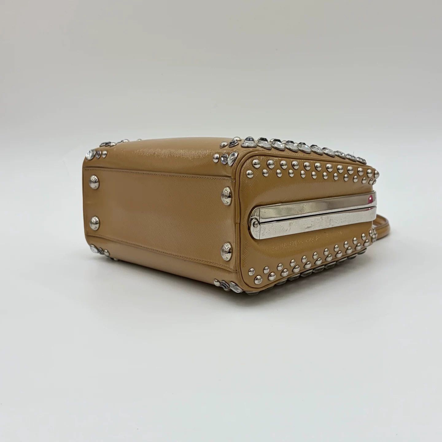 Prada Pre-loved Bag Very good condition Size ONE SIZE - 8 Thumbnail