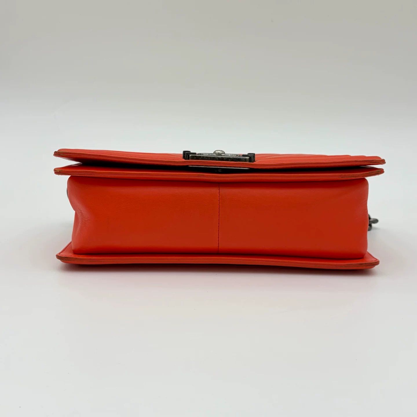 Chanel Pre-loved Bag Very good condition Size ONE SIZE - 6 Thumbnail