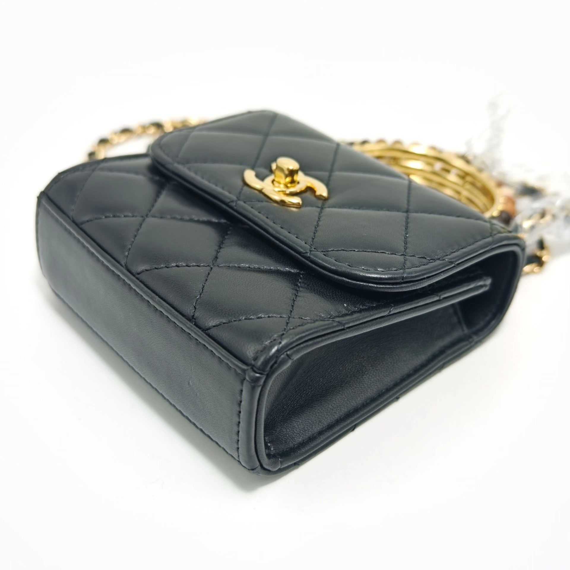 Chanel Pre-loved Bag Very good condition Size ONE SIZE - 4 Thumbnail