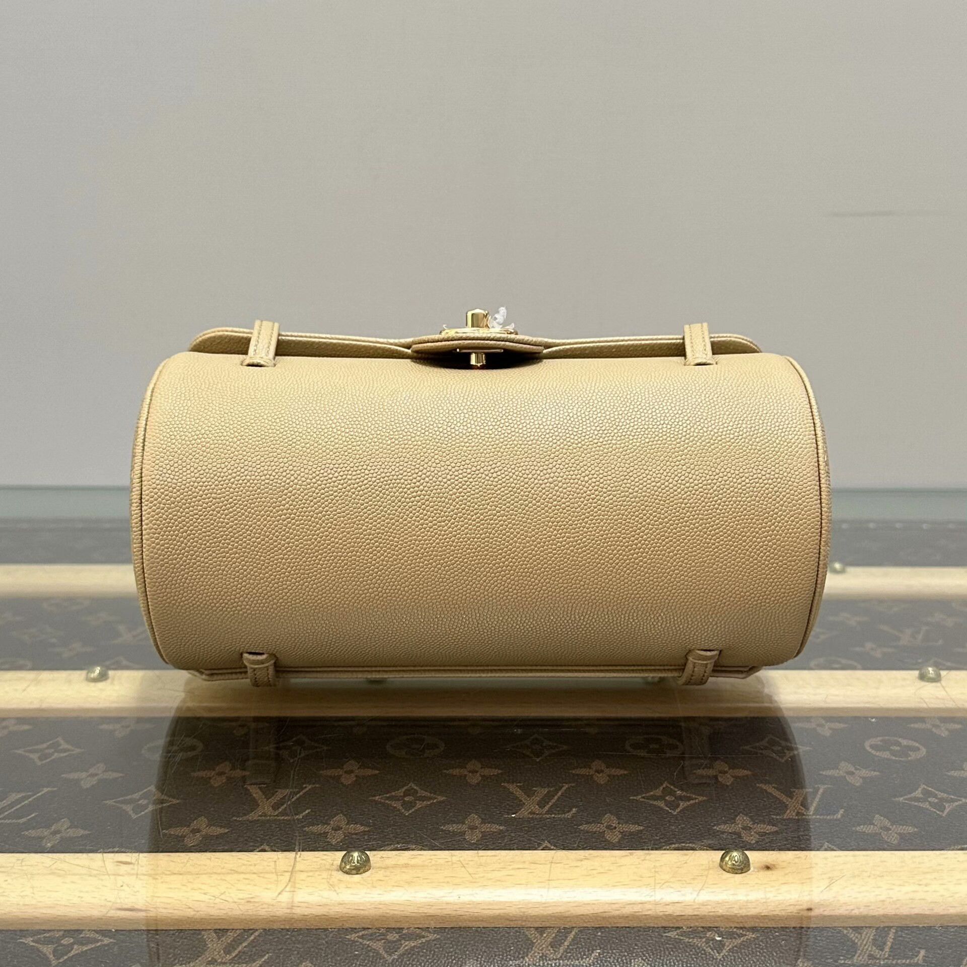 Chanel Pre-loved Bag Very good condition Size ONE SIZE - 5 Thumbnail