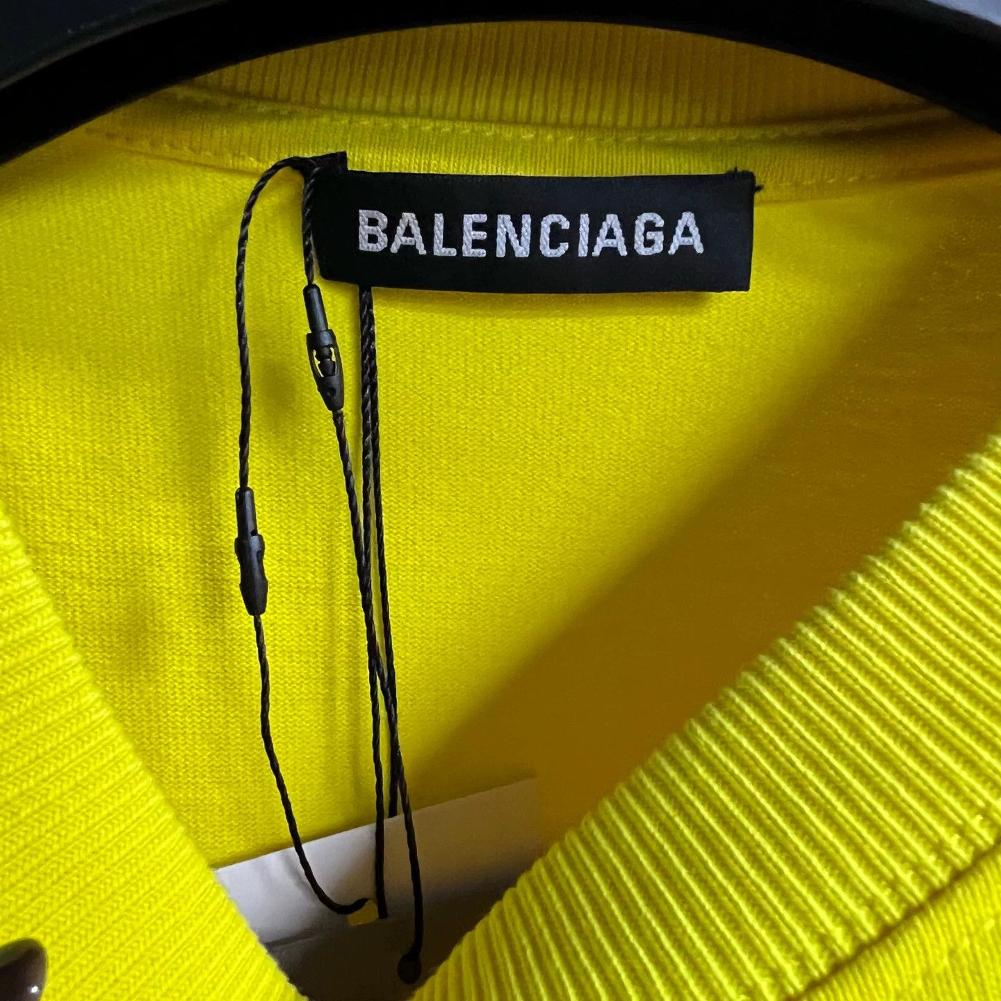 Balenciaga Balenciaga Printed Graphic Yellow Hoodie XXS Men Size US XXS / EU 40 - 2 Thumbnail