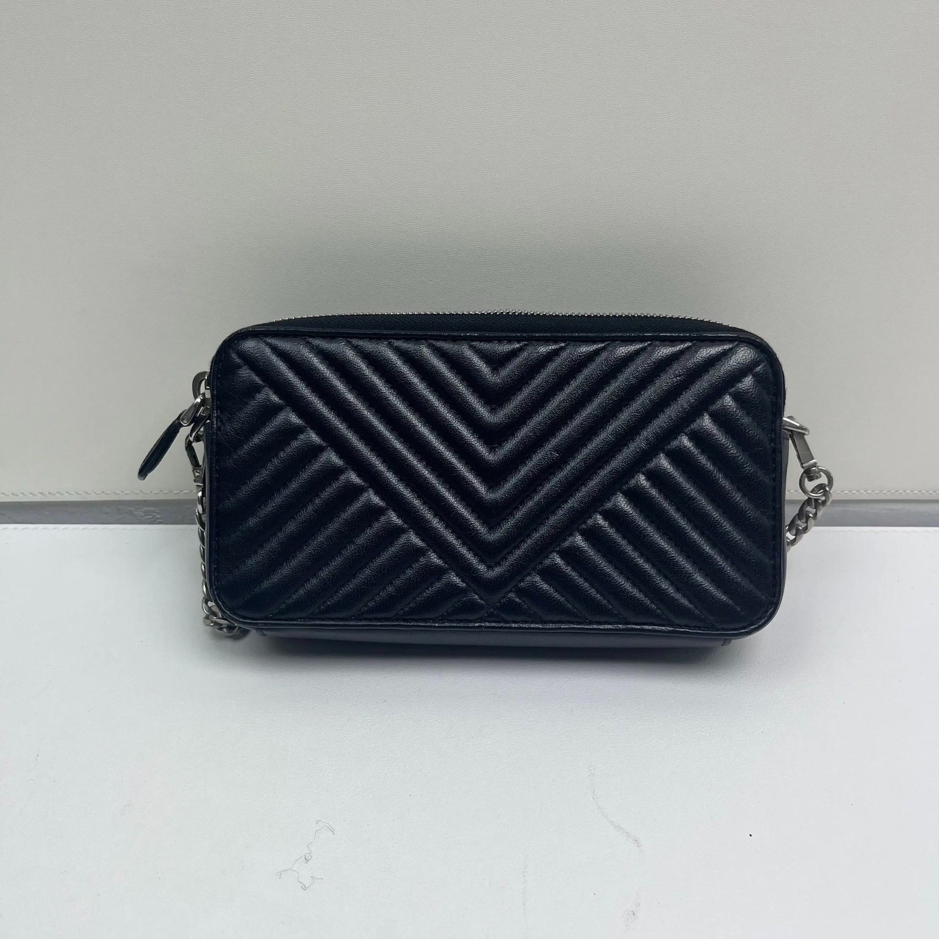 Prada Pre-loved Bag Very good condition Size ONE SIZE - 2 Thumbnail