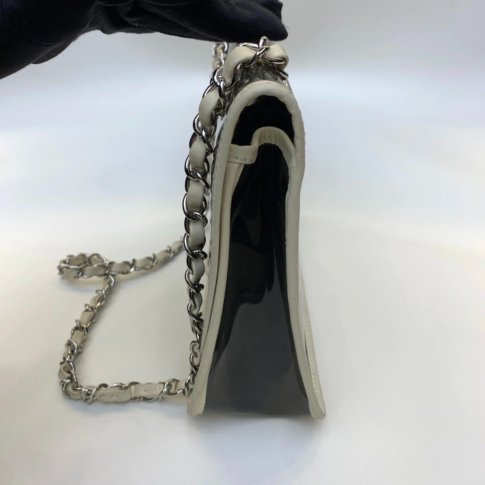 Chanel Pre-loved Bag Very good condition Size ONE SIZE - 4 Thumbnail