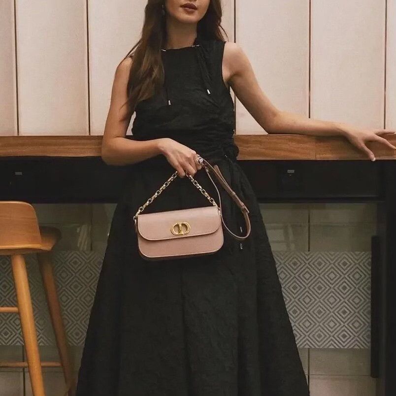 Dior Pre-loved Bag Very good condition Size ONE SIZE - 8 Thumbnail