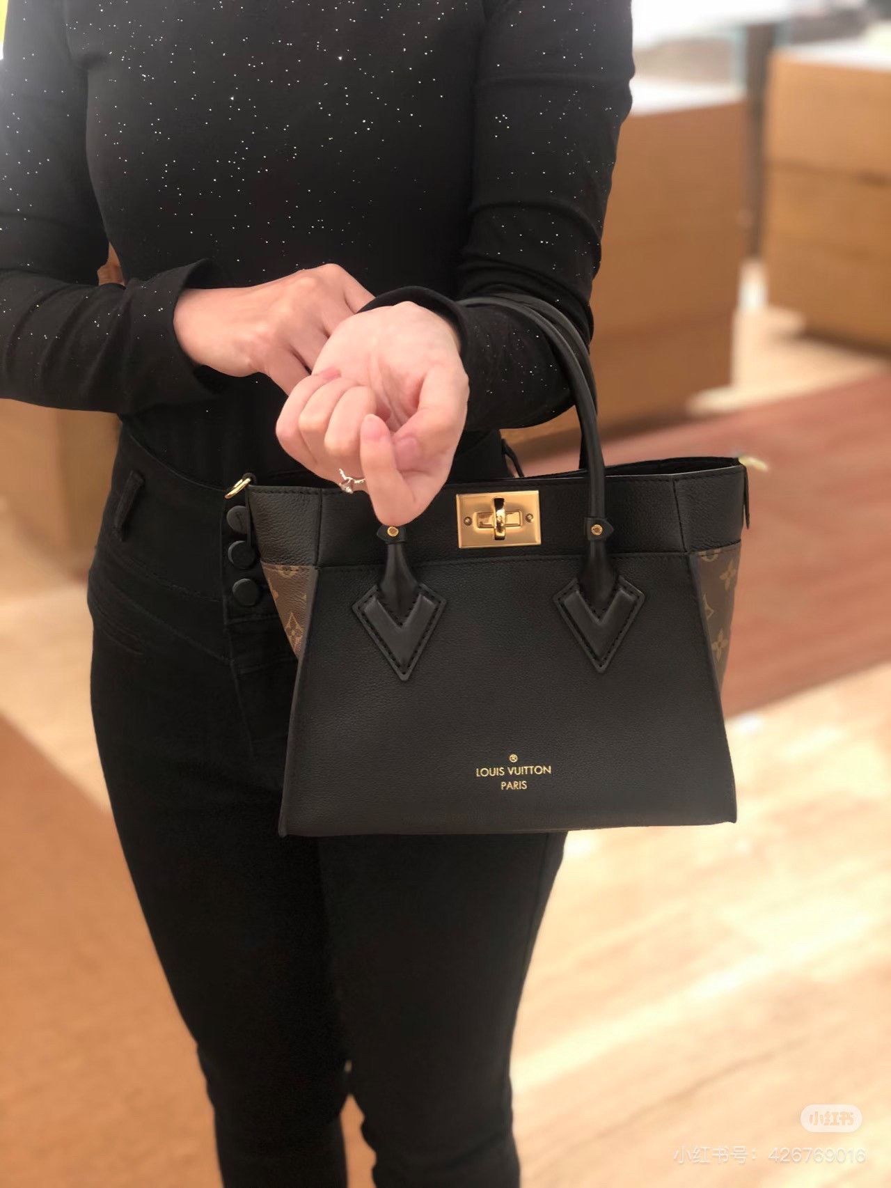 Louis Vuitton Pre-loved Bag Very good condition Size ONE SIZE - 8 Thumbnail
