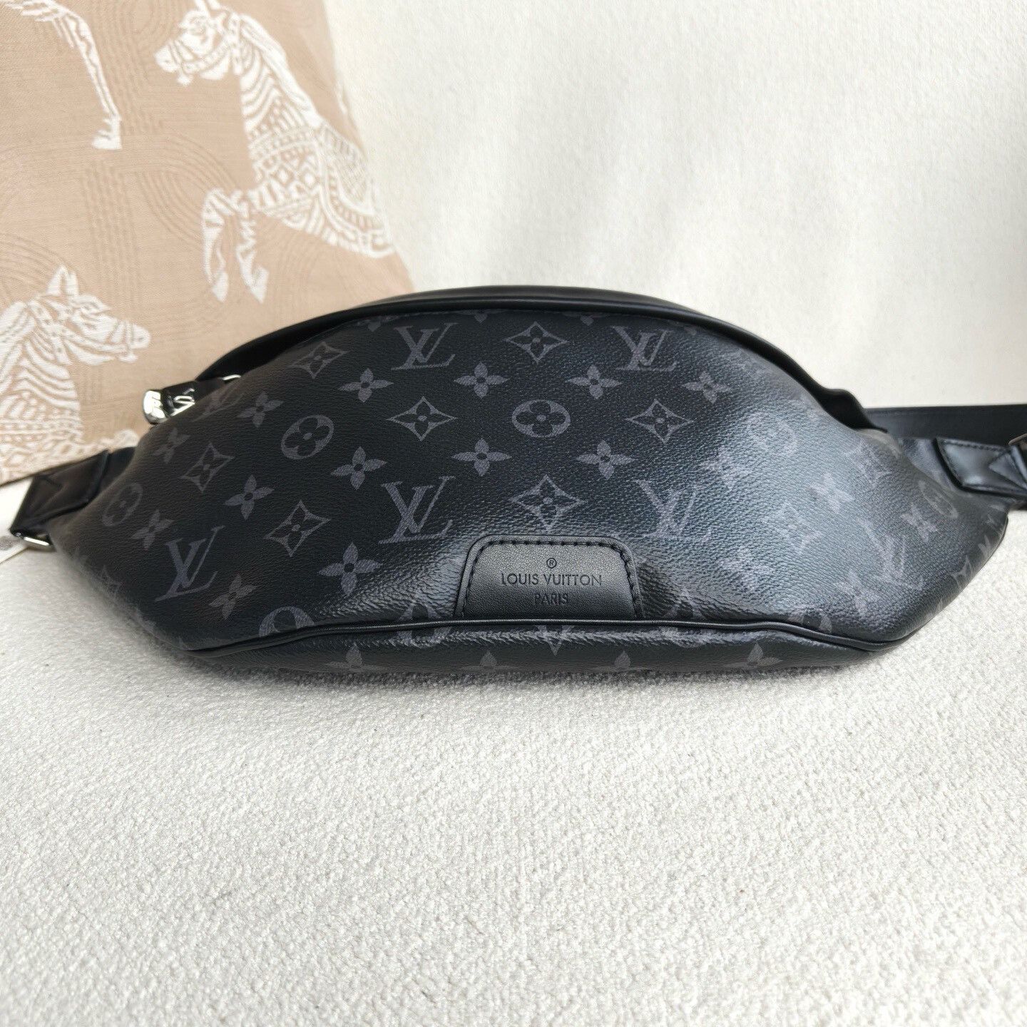 Louis Vuitton Pre-loved Bag Very good condition Size ONE SIZE - 5 Thumbnail